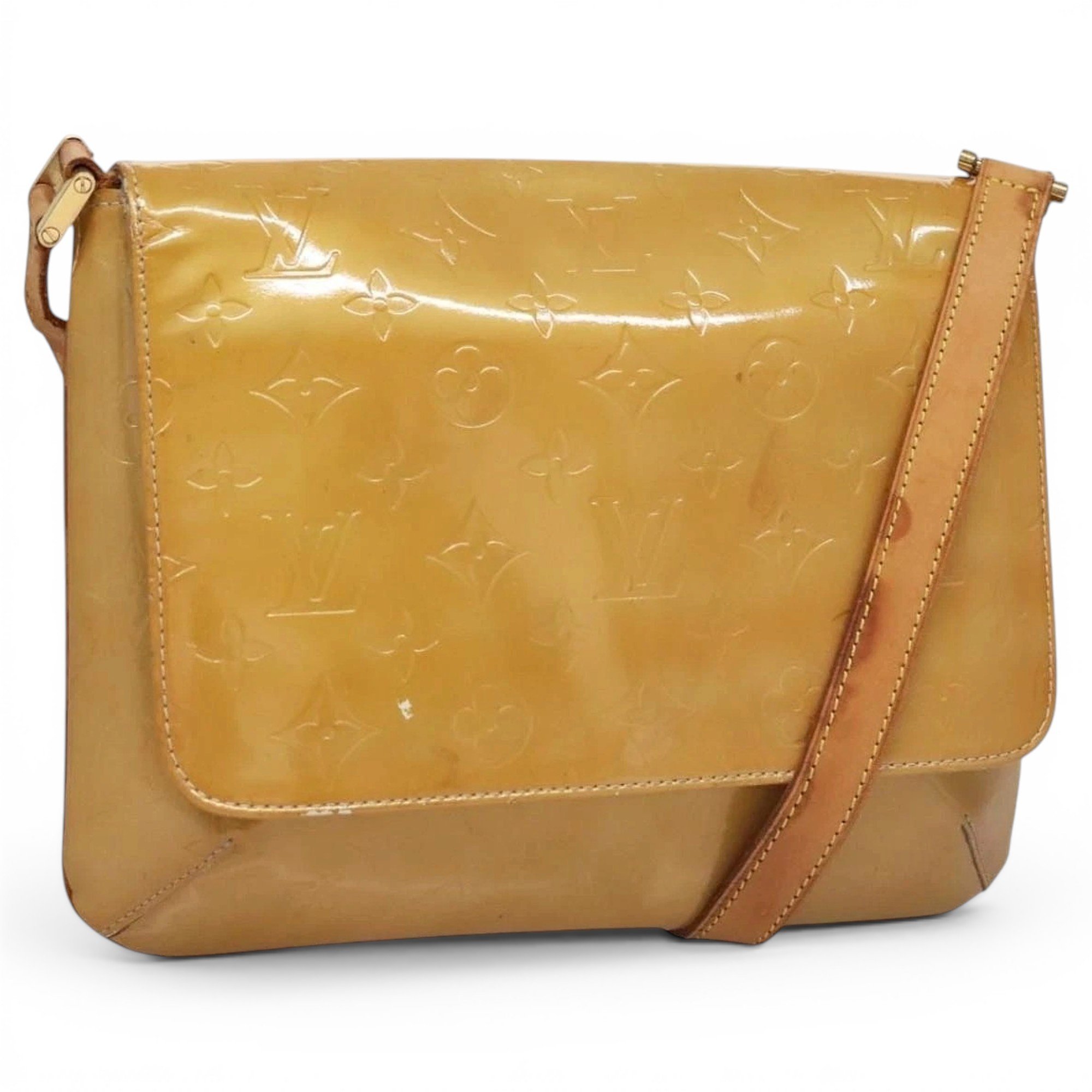Patent leather handbag