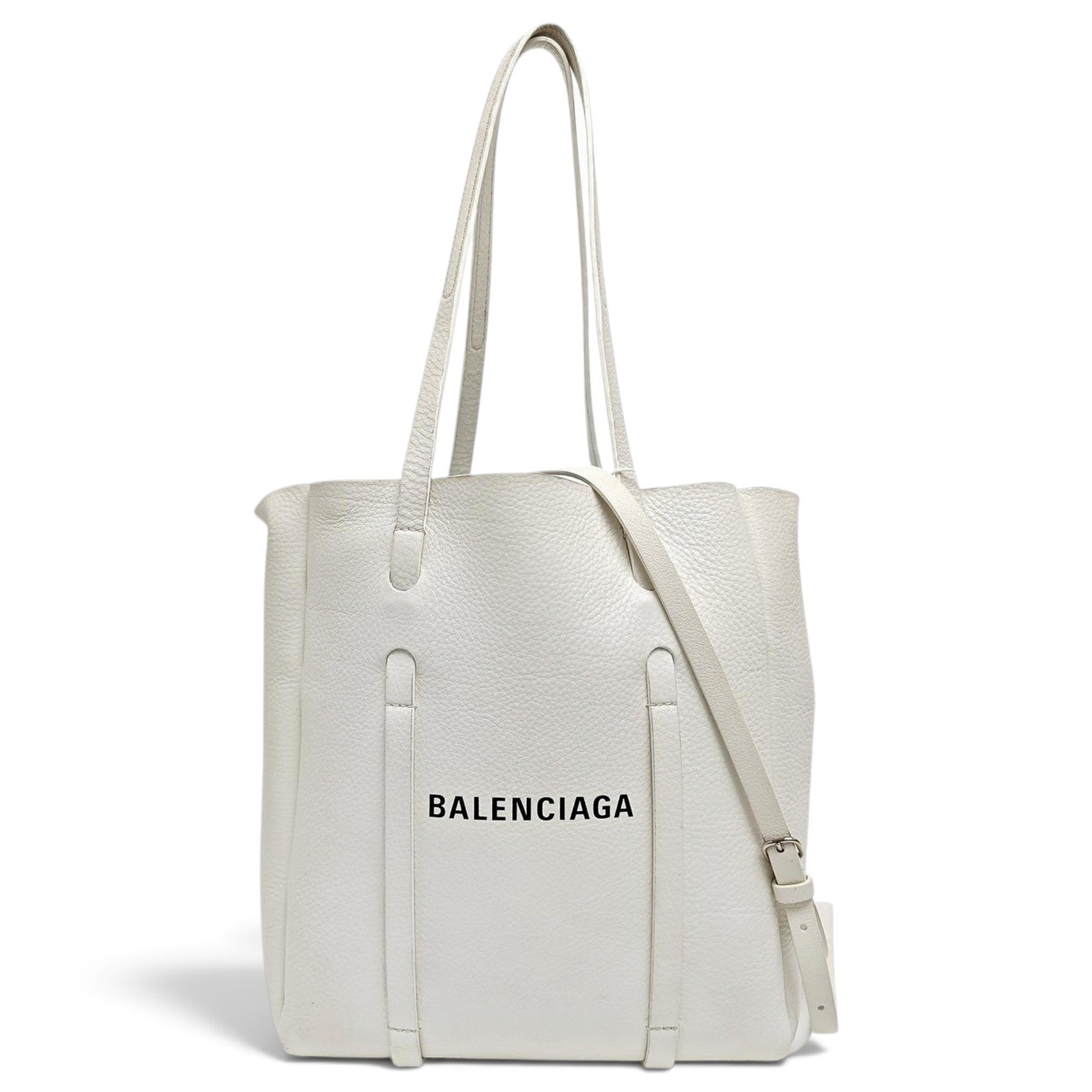 Everyday leather handbag