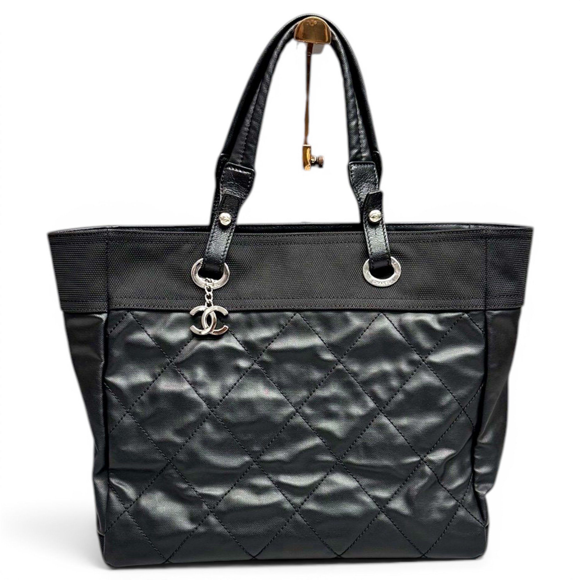 Leather tote