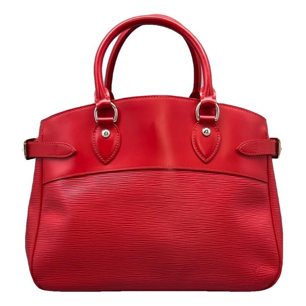 Louis Vuitton Passy leather handbag