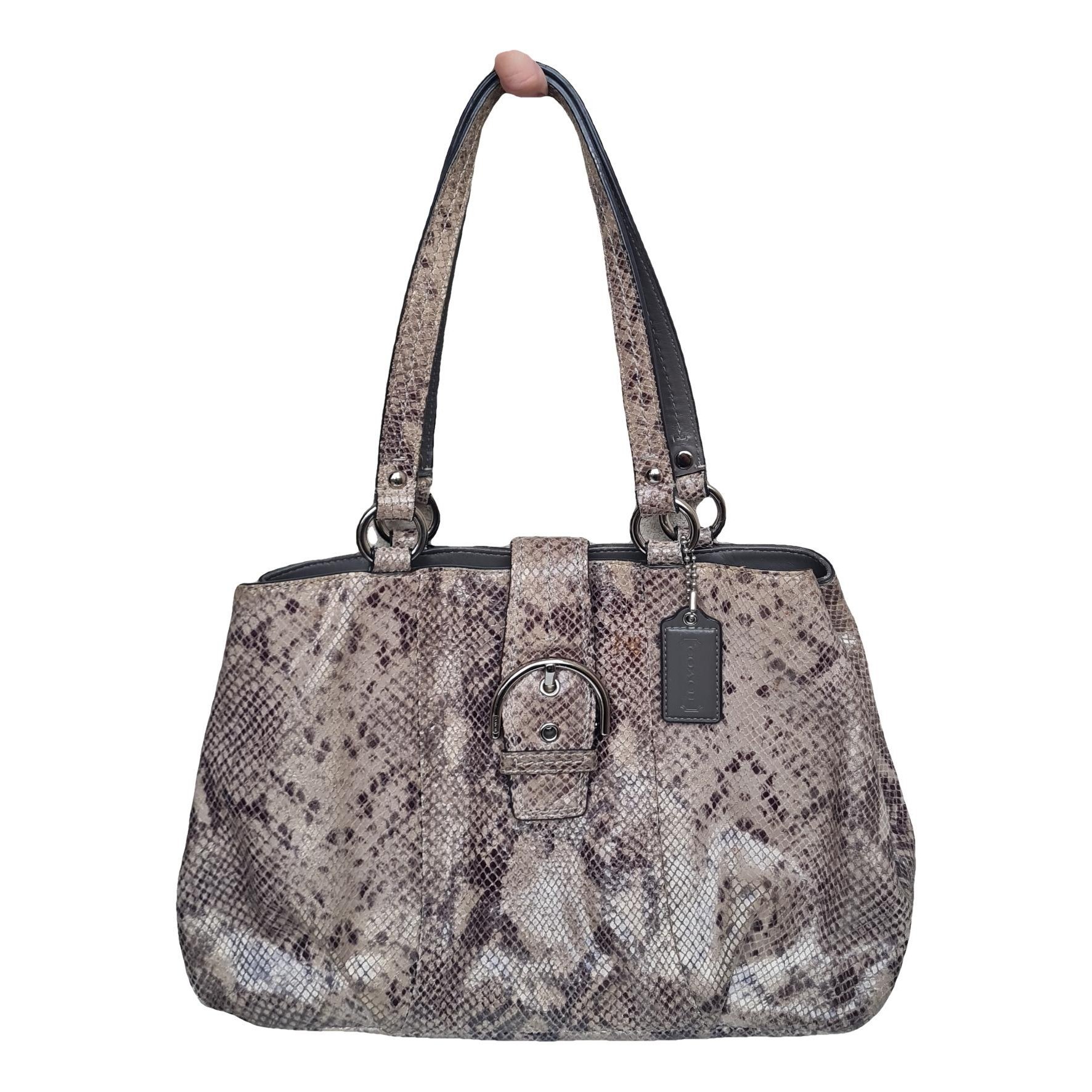 Leather handbag