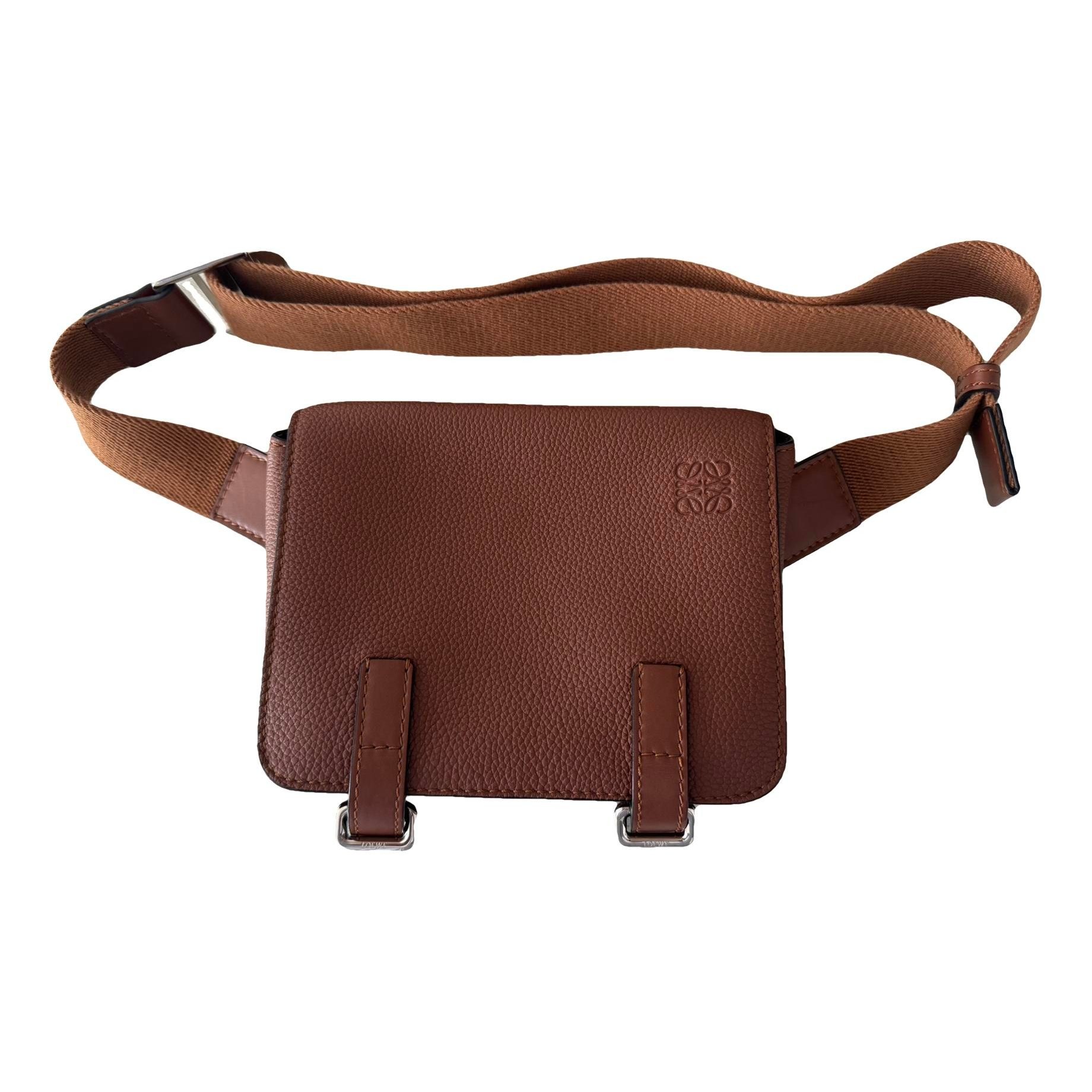 Leather crossbody bag