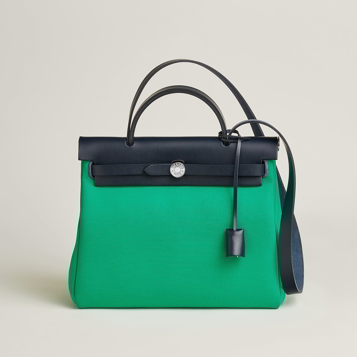 バッグ 《エールバッグ・ジップ》 31 ルトゥルネ