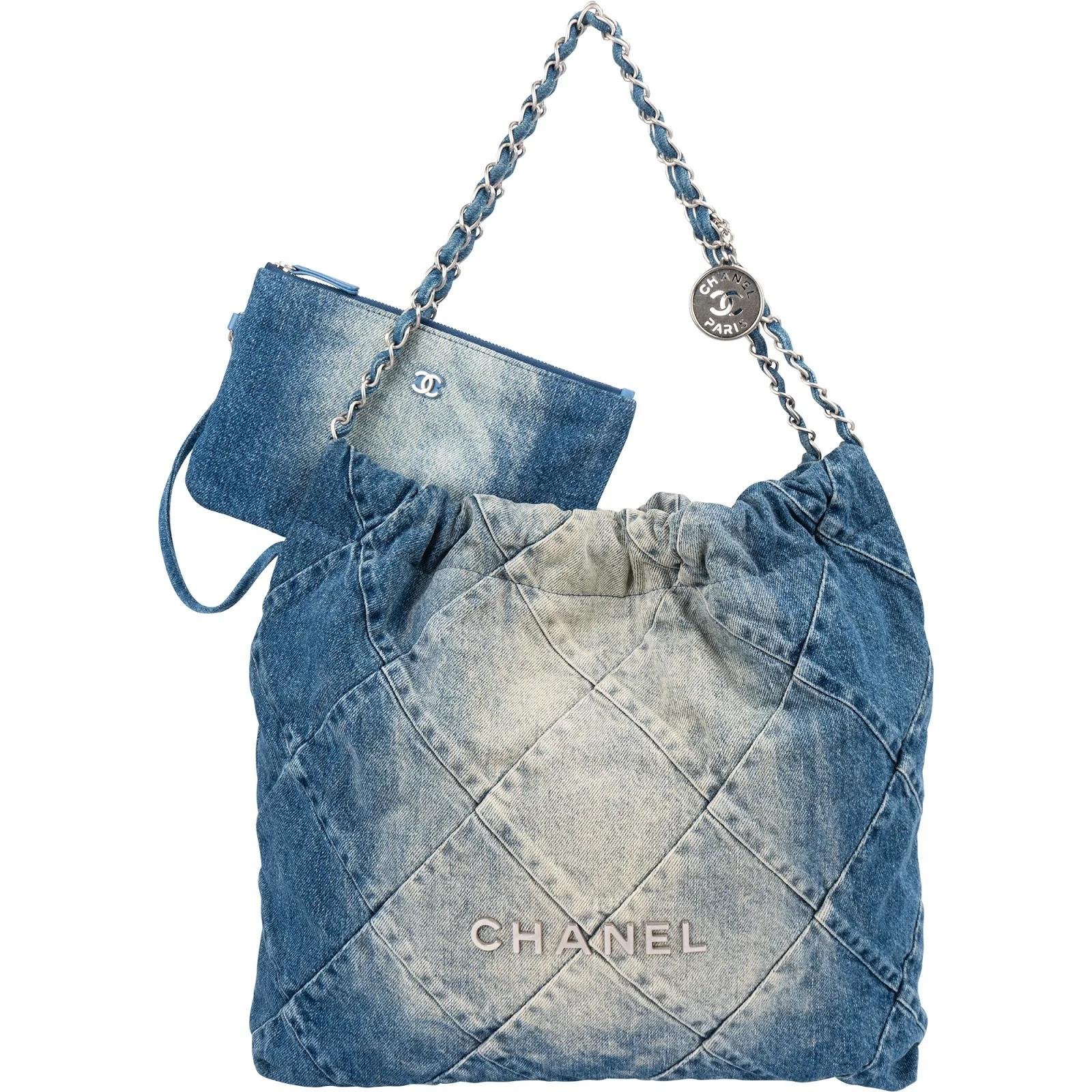 Chanel 22 handbag