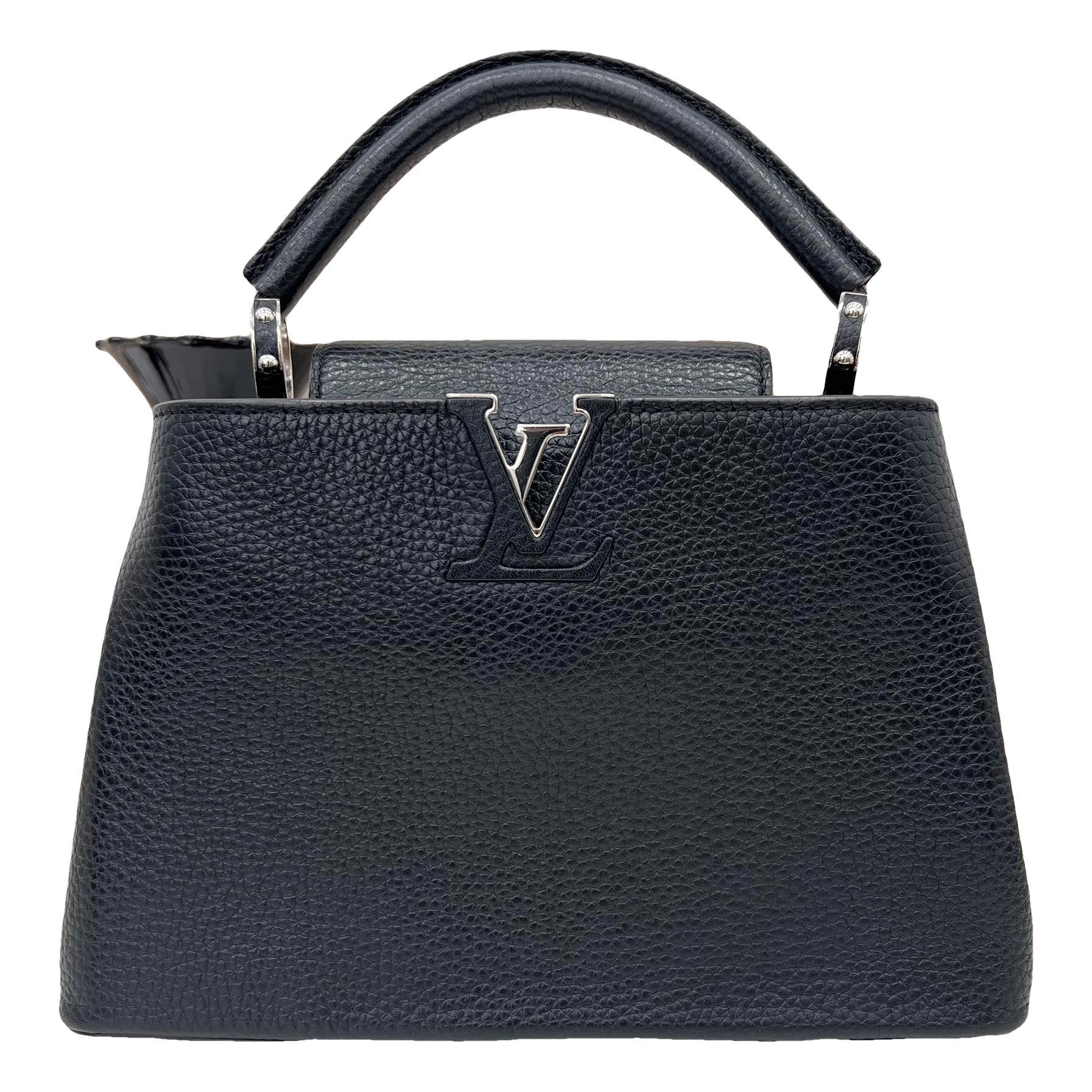 Capucines leather handbag