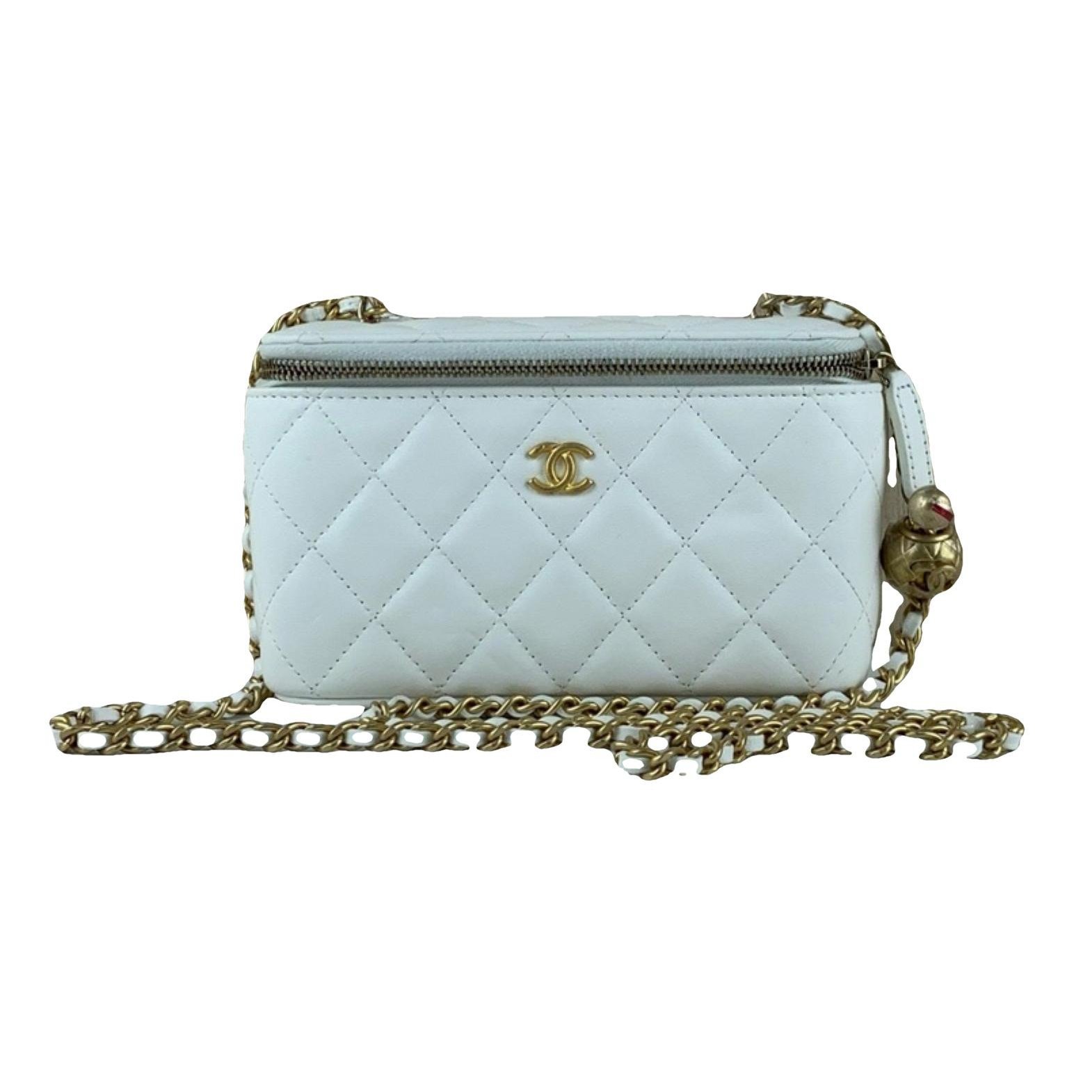 Trendy CC Vanity leather handbag
