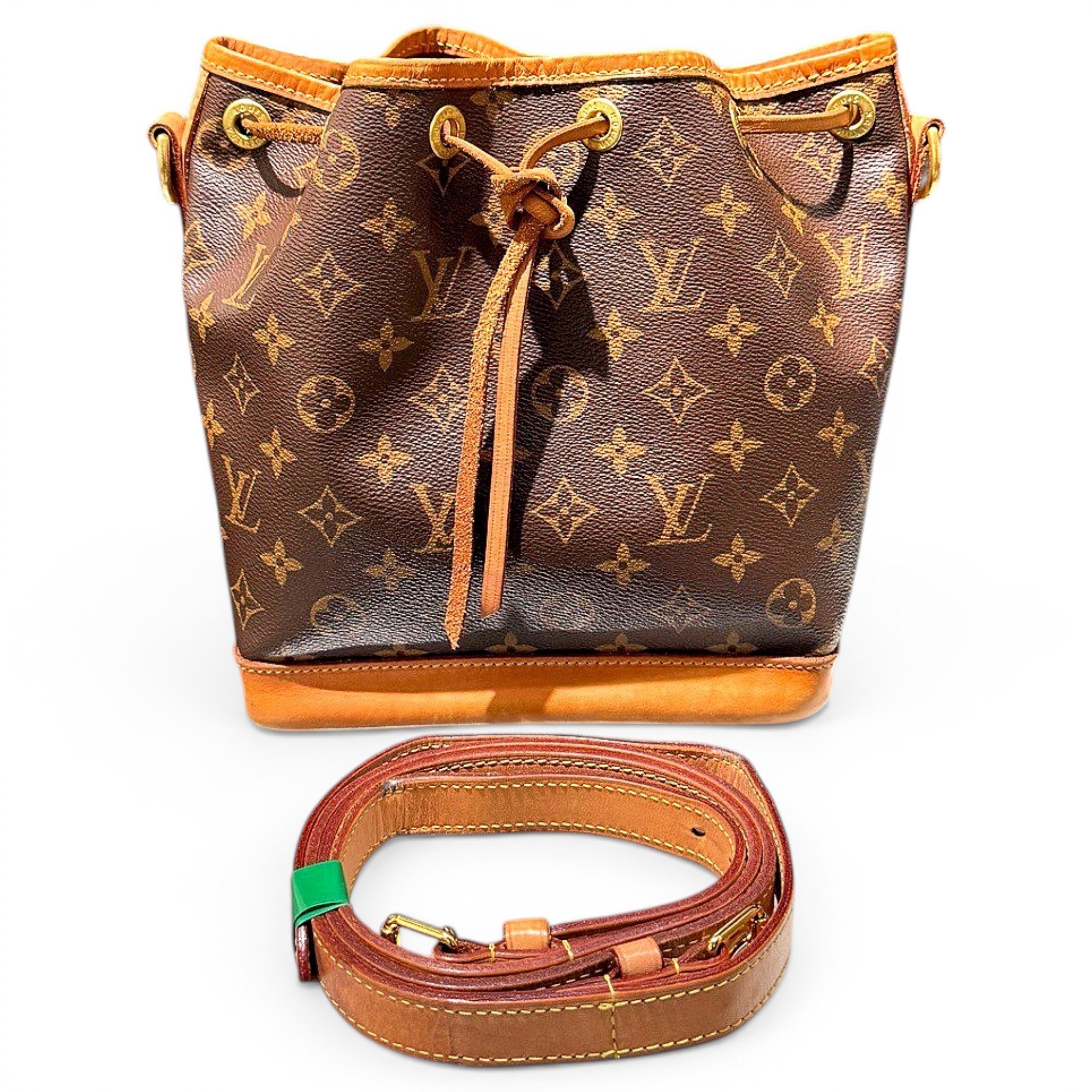 NéoNoé leather handbag