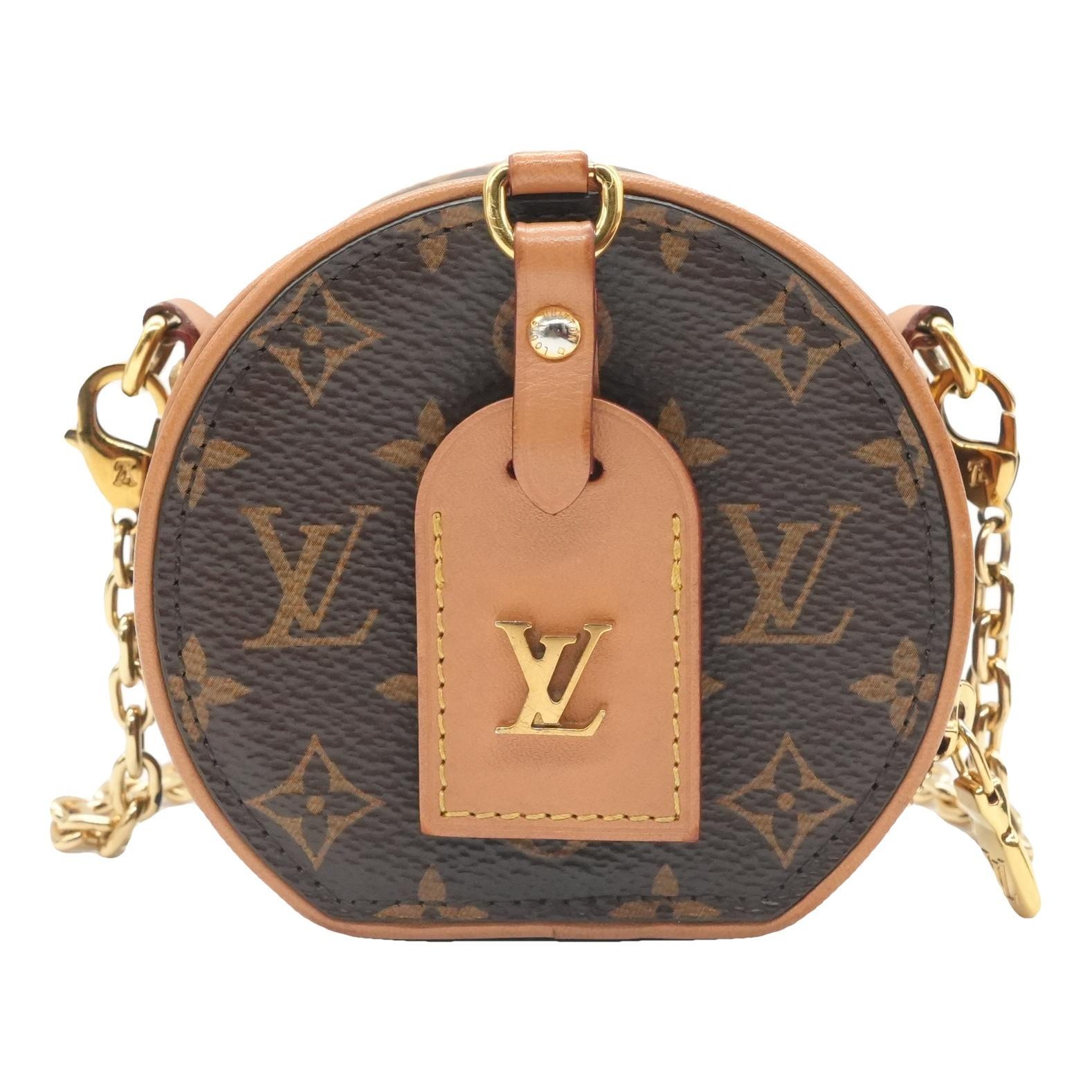 Boîte chapeau souple cloth crossbody bag