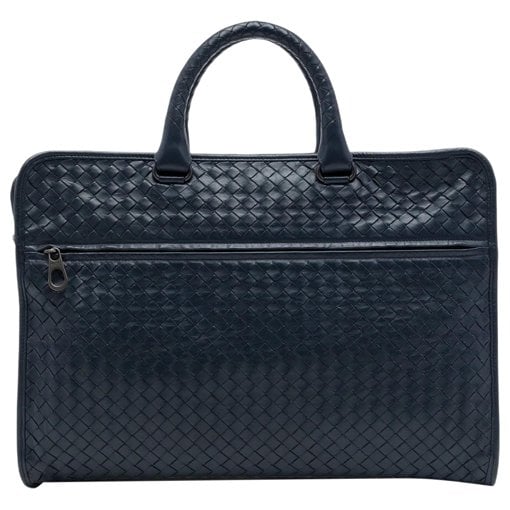 Veneta leather handbag