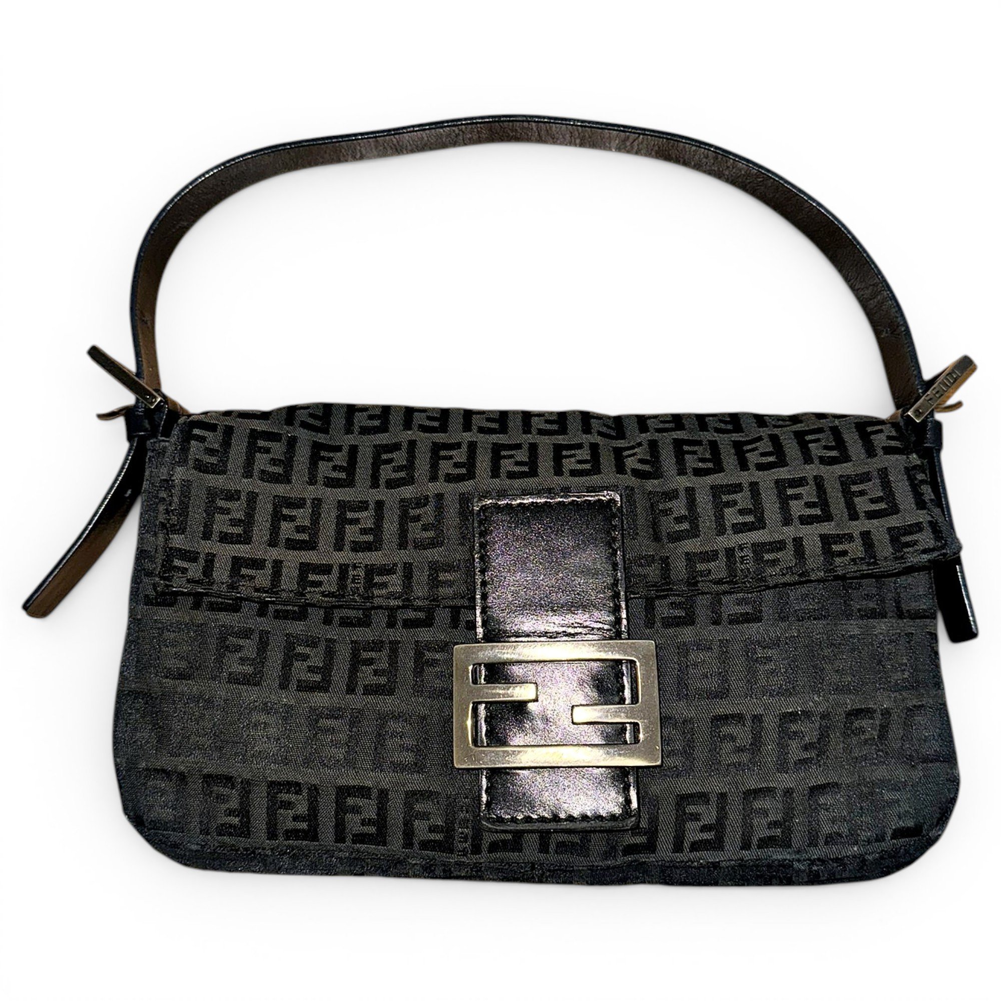 Baguette cloth handbag