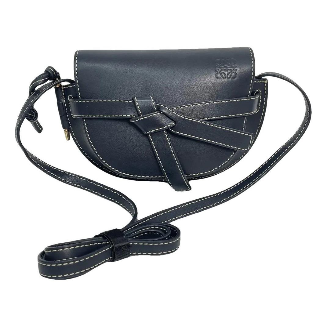 Gate leather handbag