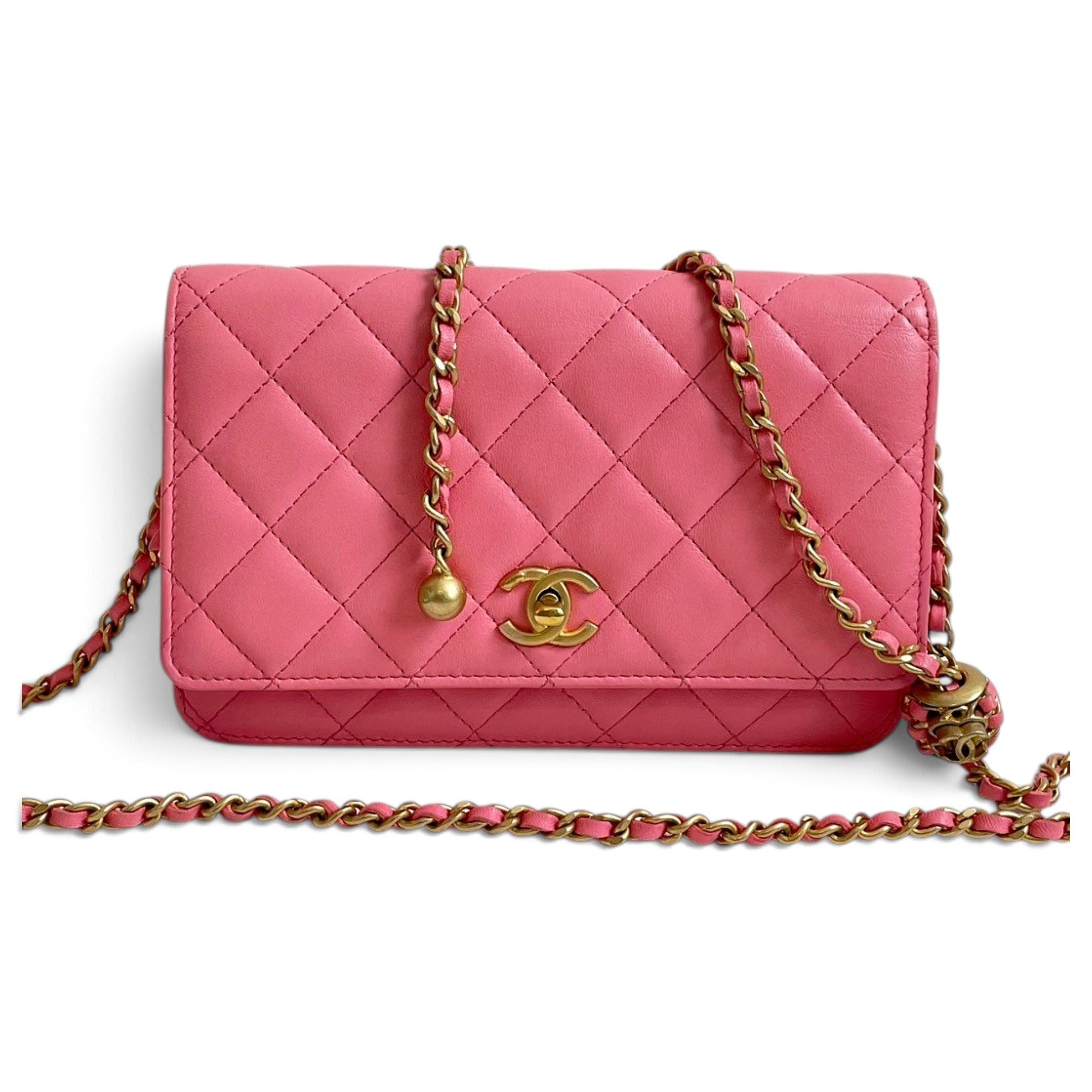 Wallet On Chain leather crossbody bag