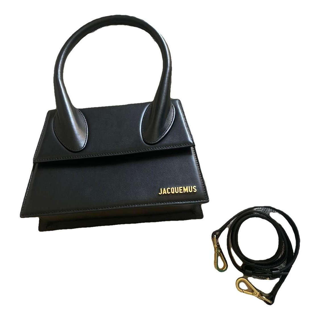 Le Grand Chiquito leather crossbody bag