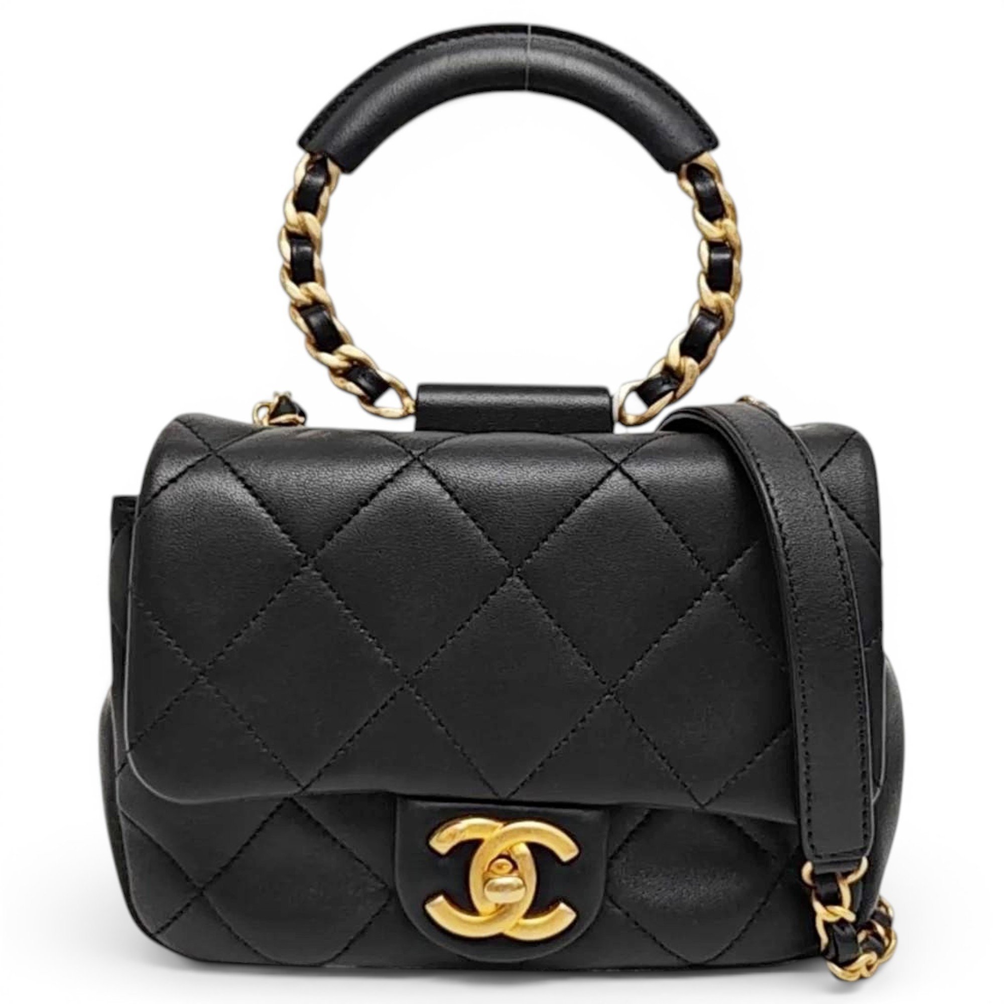 Chanel 19 leather handbag