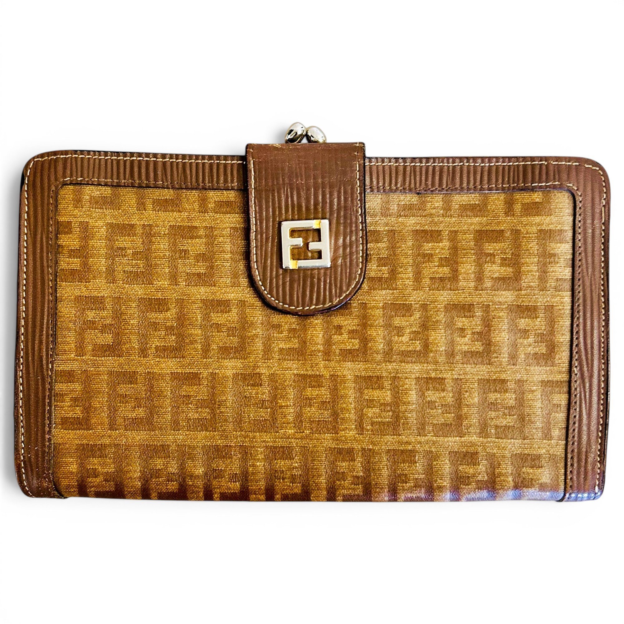 Cloth clutch bag