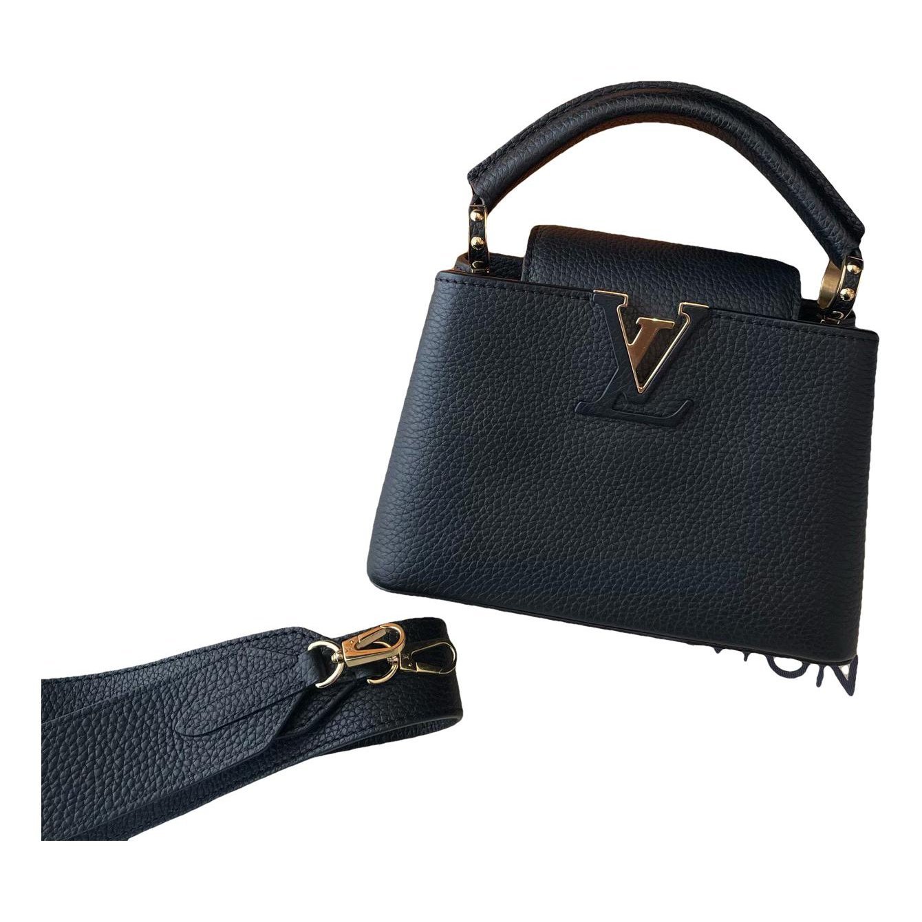 Capucines leather handbag