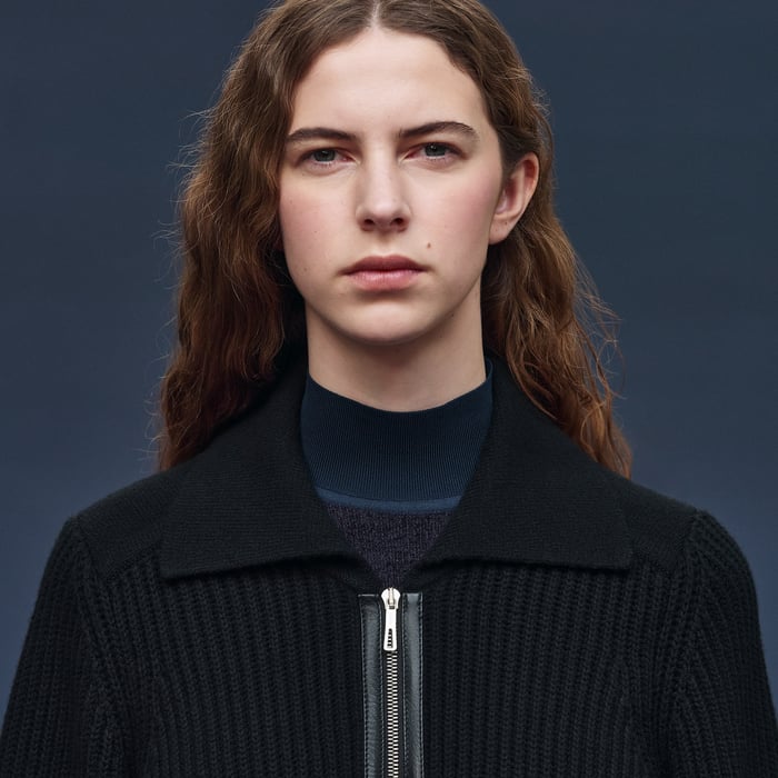 Noir Long-sleeve Jacket