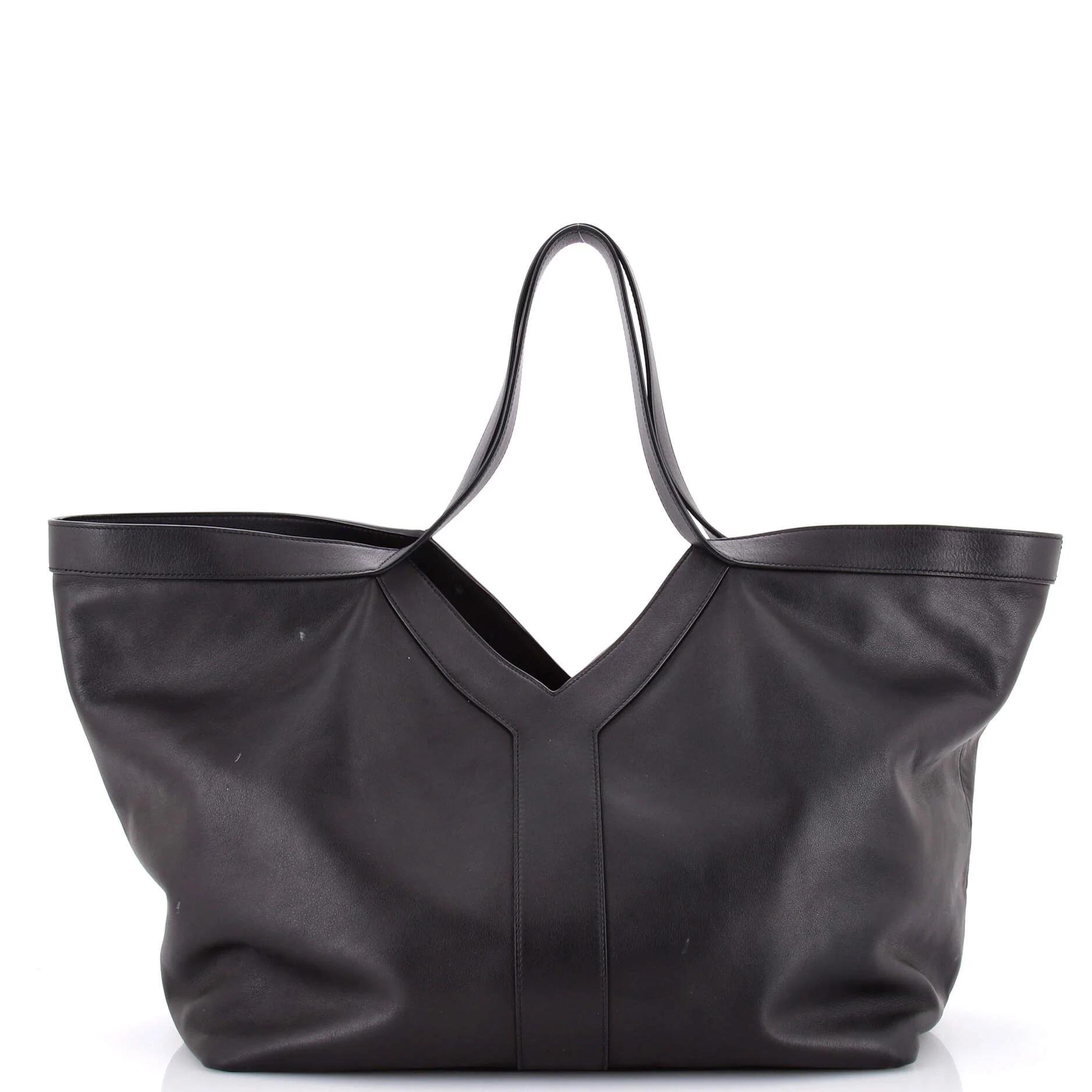 Leather tote