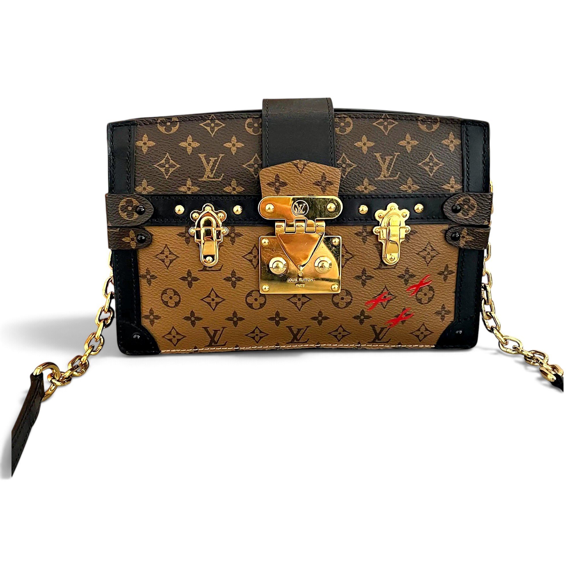 Pochette Trunk vinyl crossbody bag