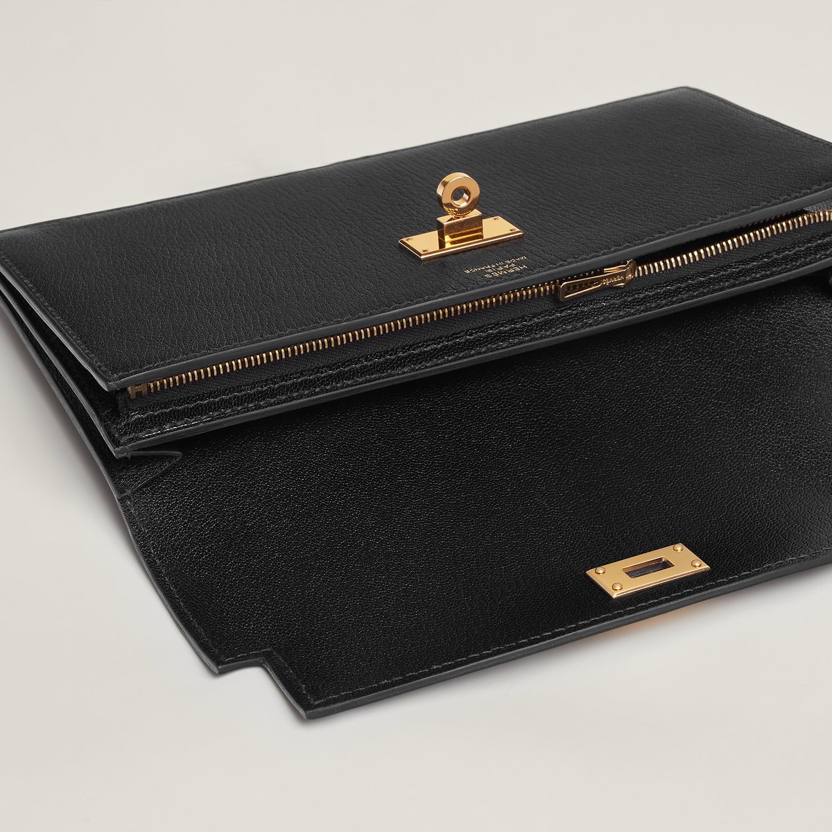 Noir Kelly Pocket Long Wallet