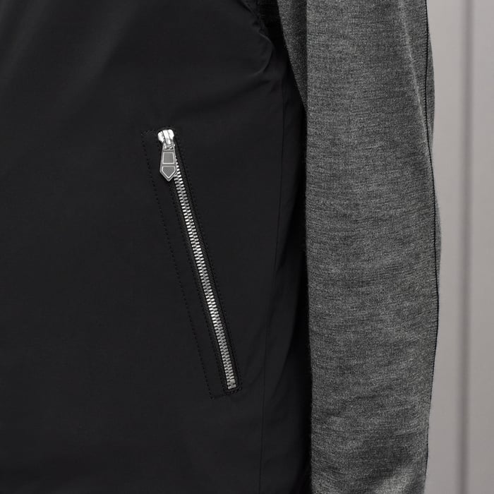 Noir Reversible Hooded Vest