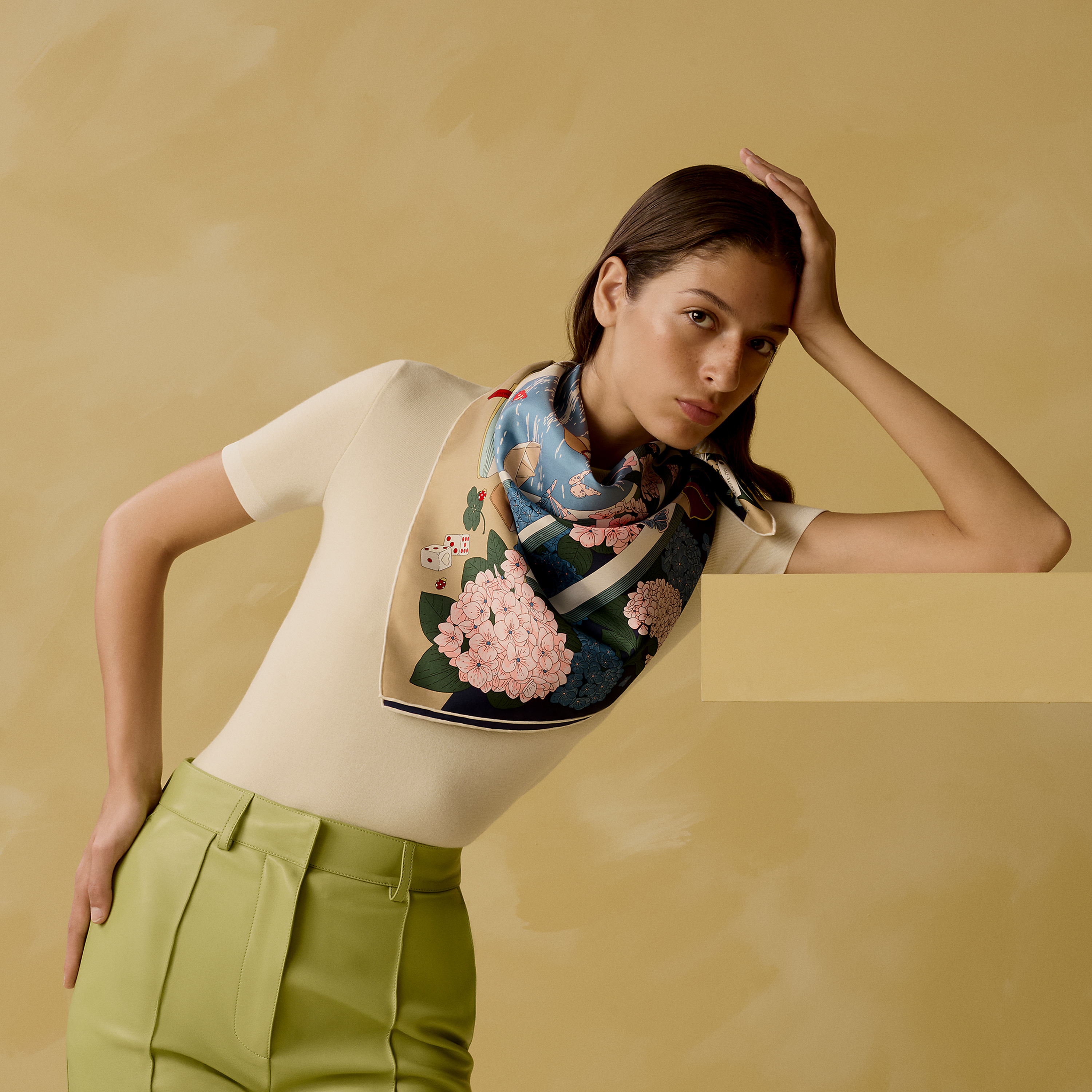 Hermès L'Esprit s'Envole scarf 90 Bleu Marine/Vert/Crème | BagUSeek