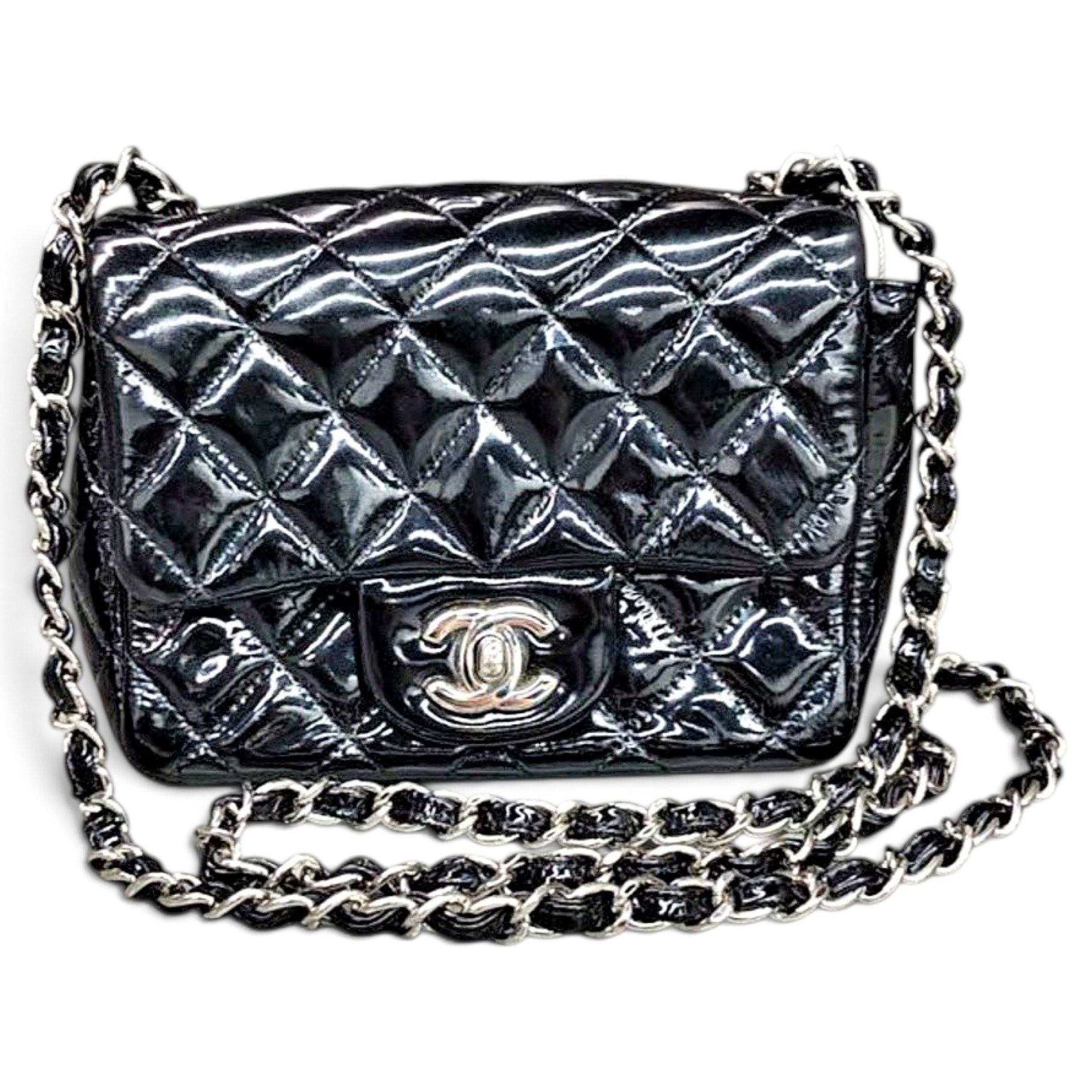 Timeless/Classique patent leather crossbody bag
