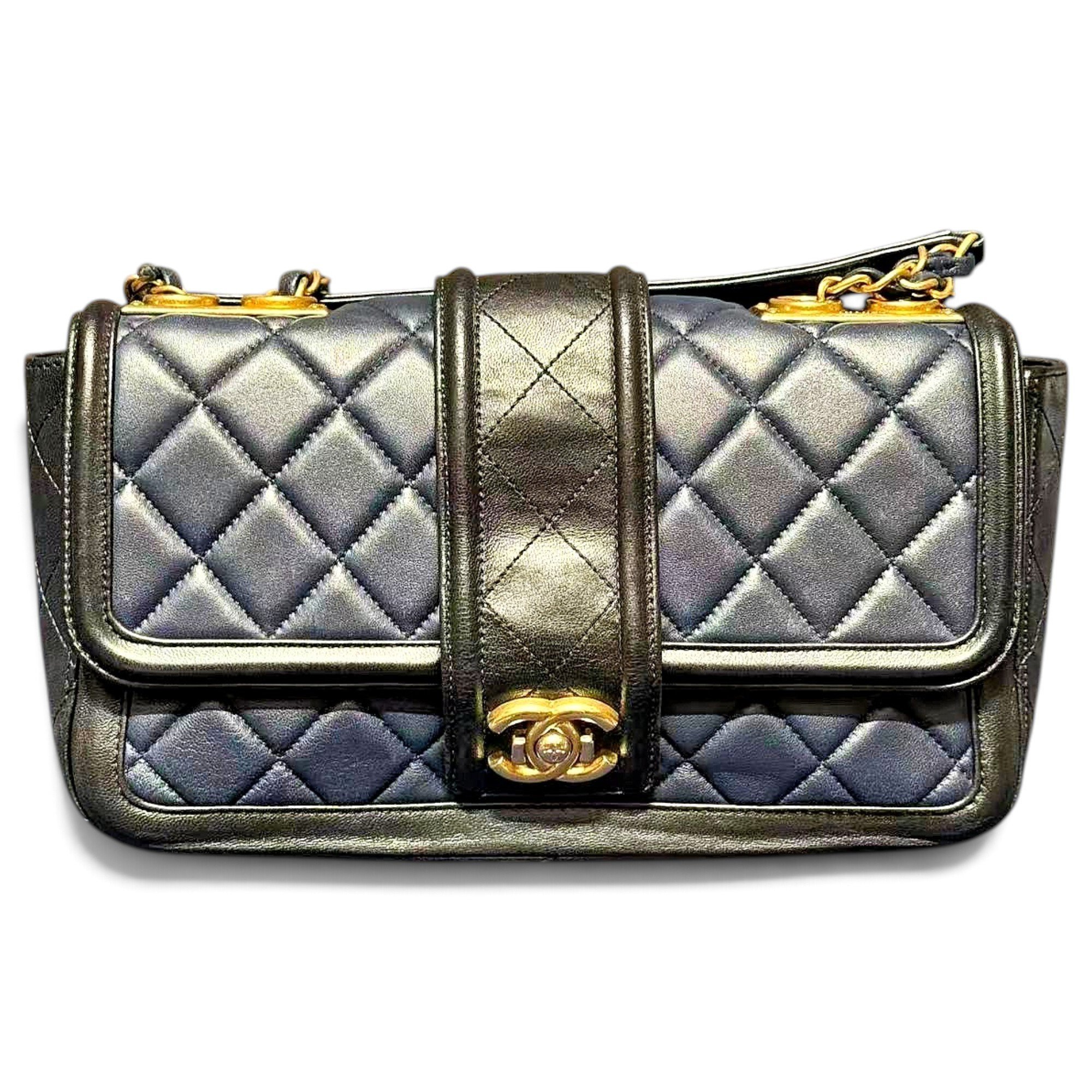 Timeless/Classique leather crossbody bag