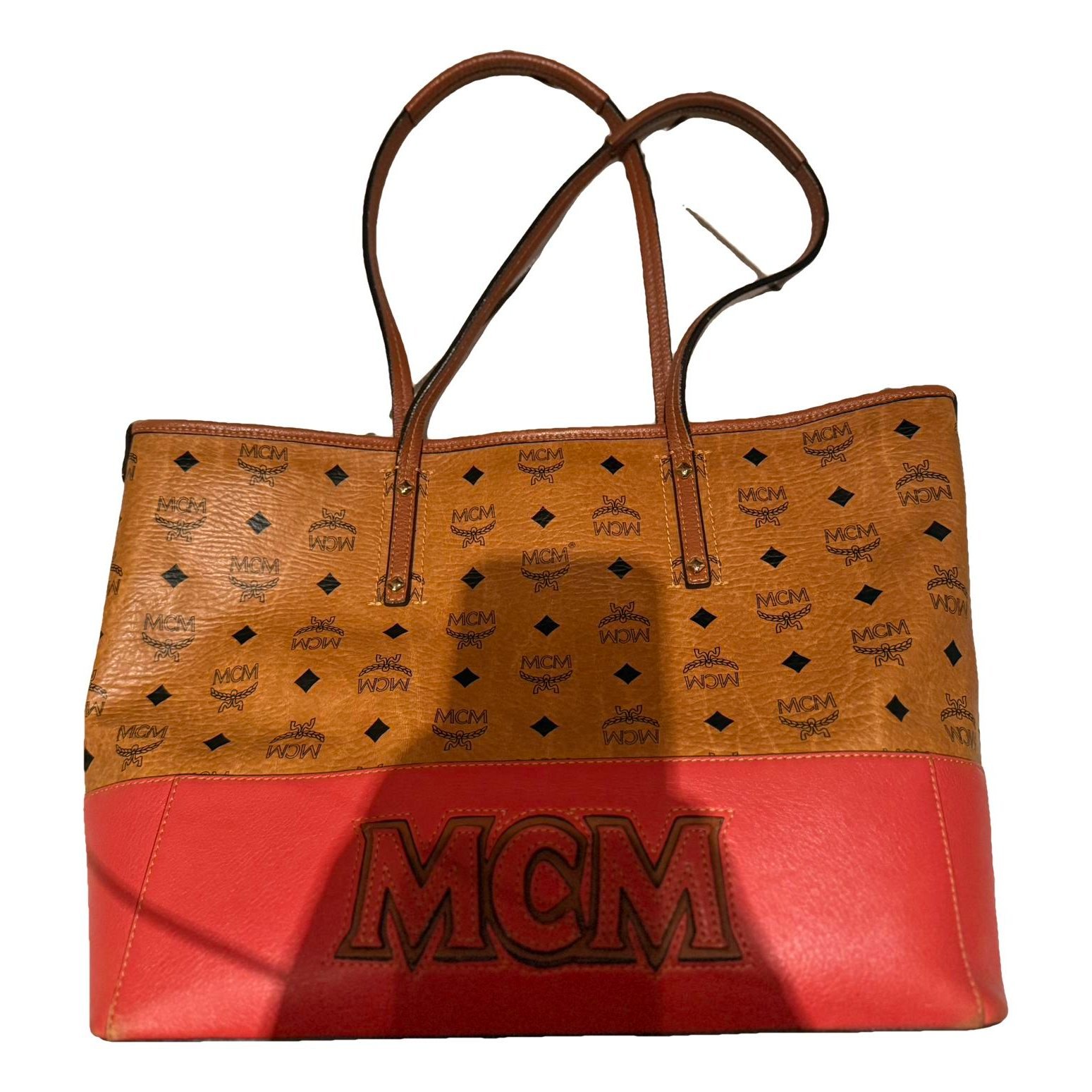Leather tote