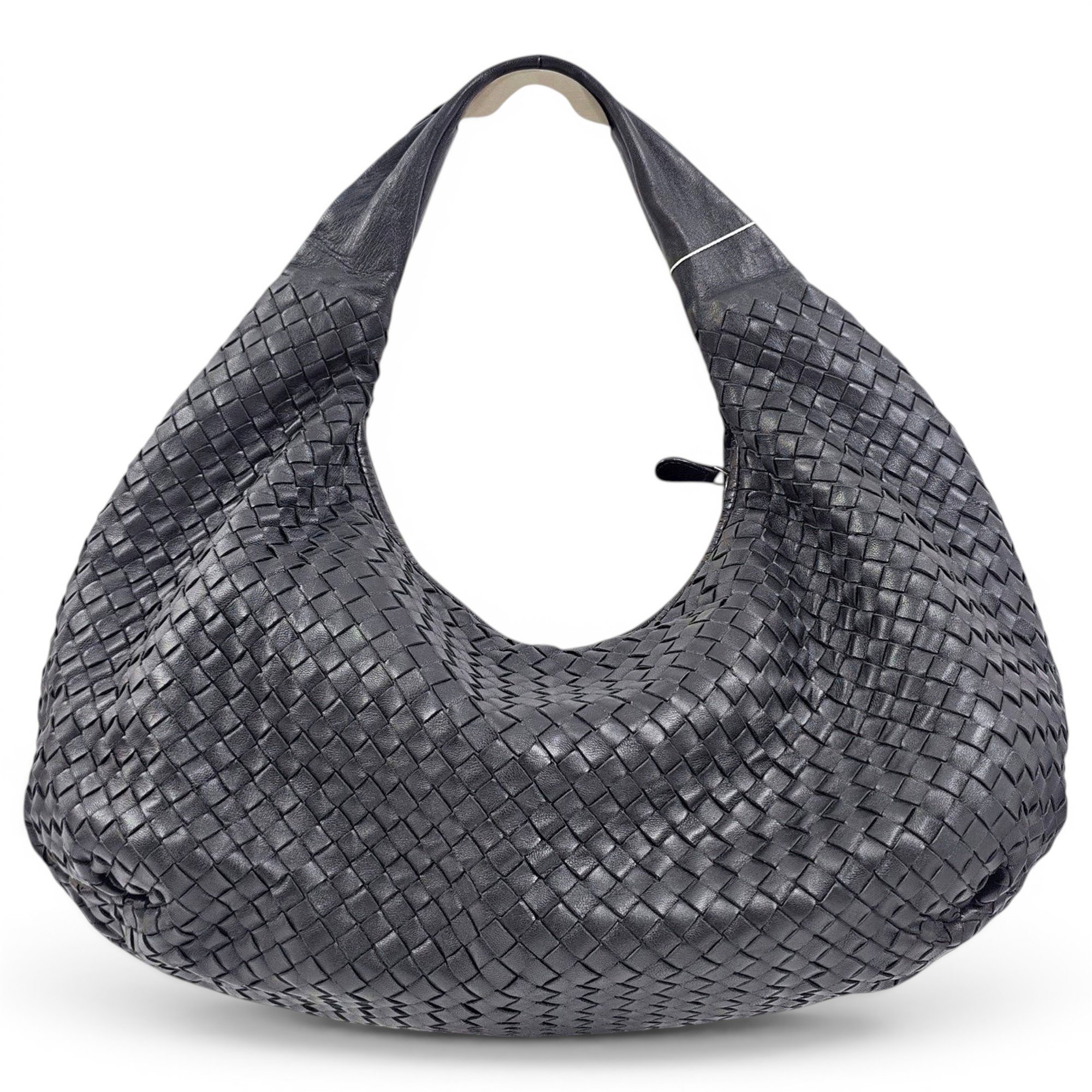 Veneta leather handbag