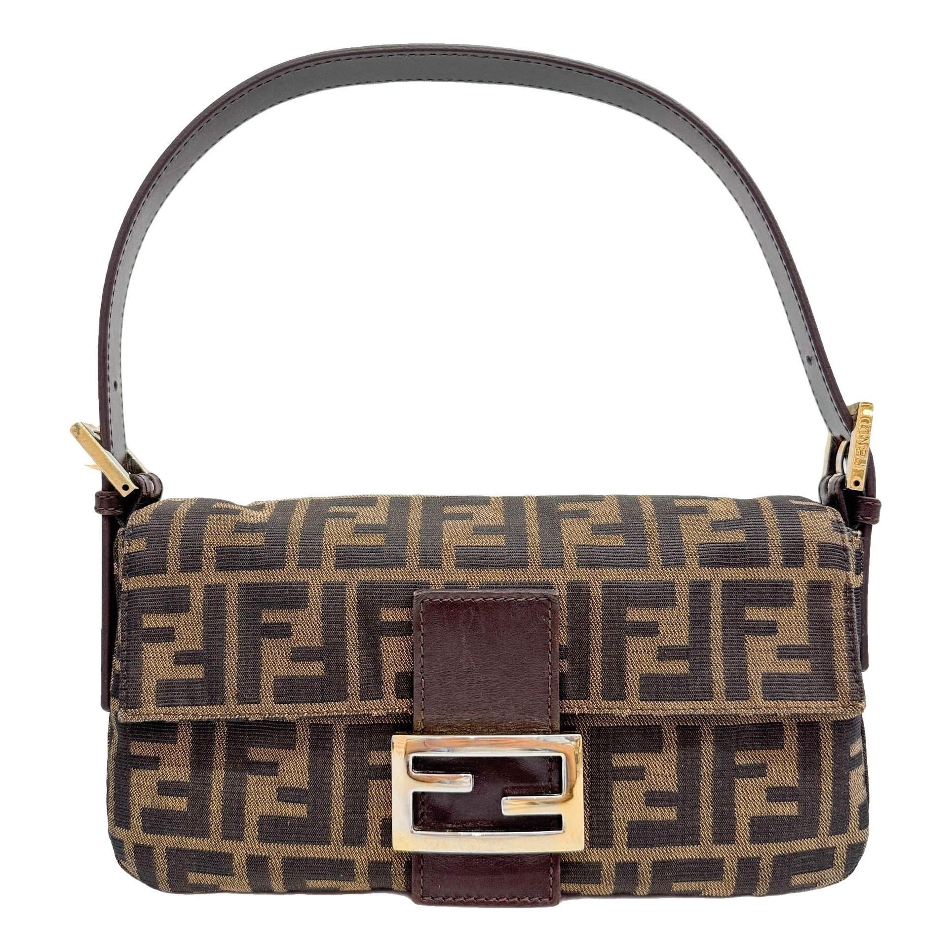 Baguette cloth handbag