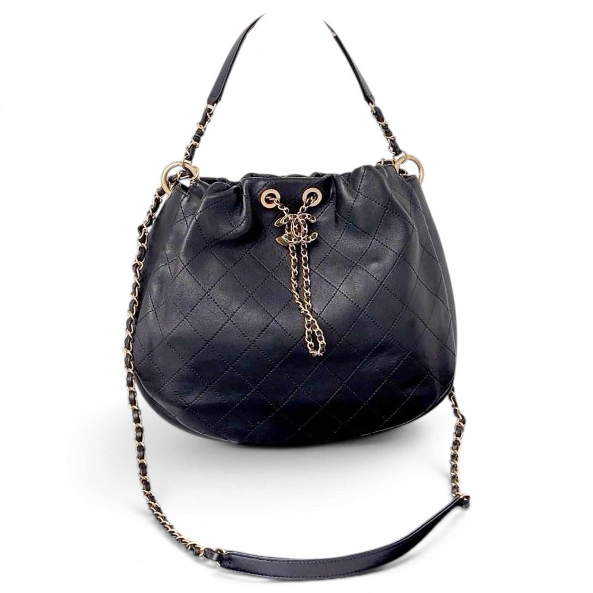 Chanel 19 leather handbag
