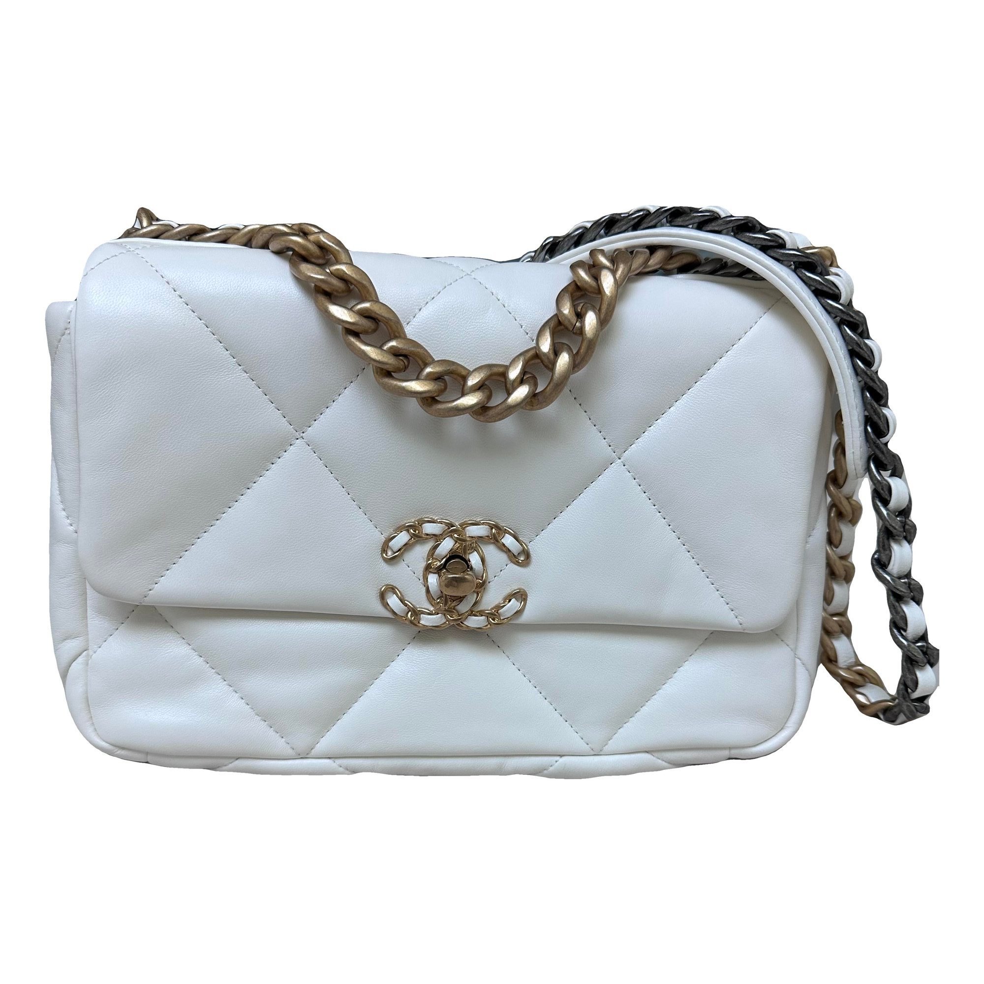 Chanel 19 leather crossbody bag