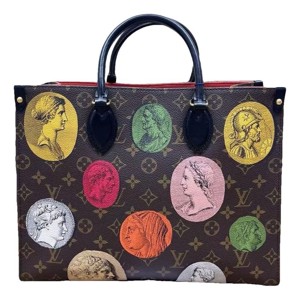 Onthego leather handbag