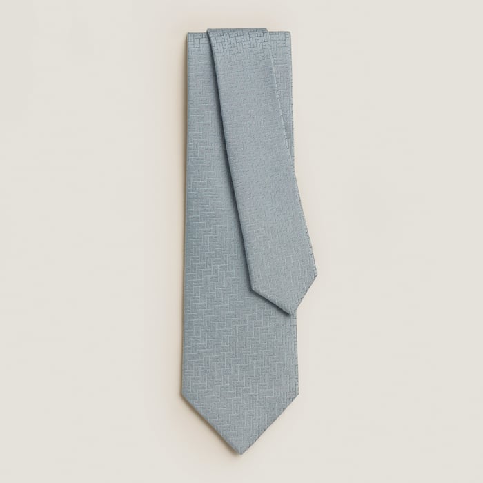 Gris Cendré Faconnee H 24 Tie