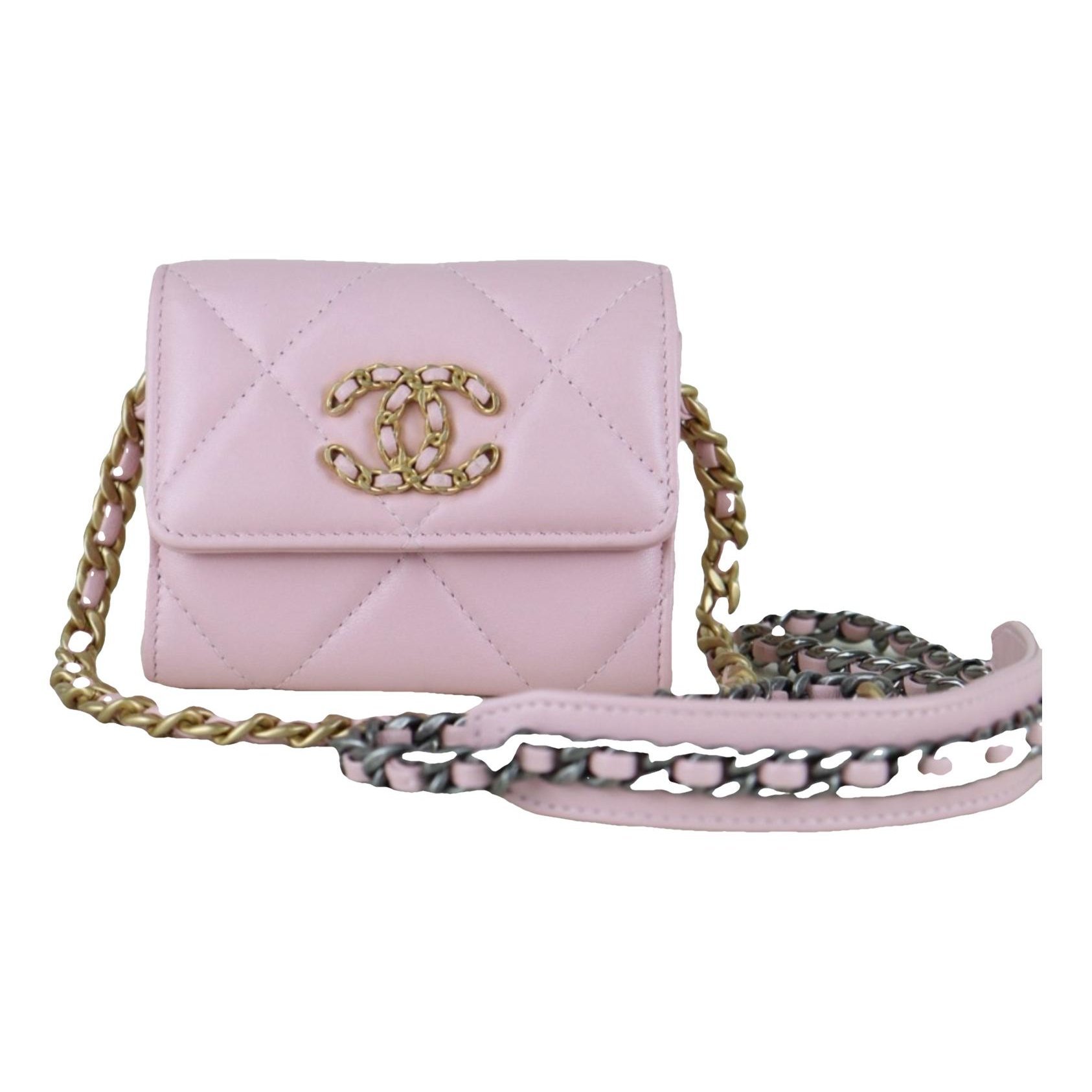 Wallet On Chain Chanel 19 leather handbag