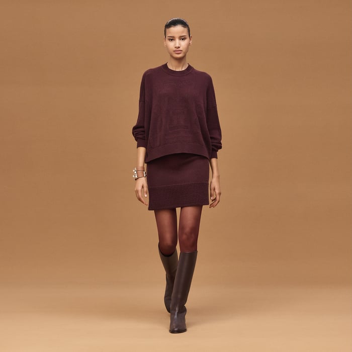 Rouge Bordeaux Cashmere "l'Enseigne Du Sellier" Long-sleeve Sweater