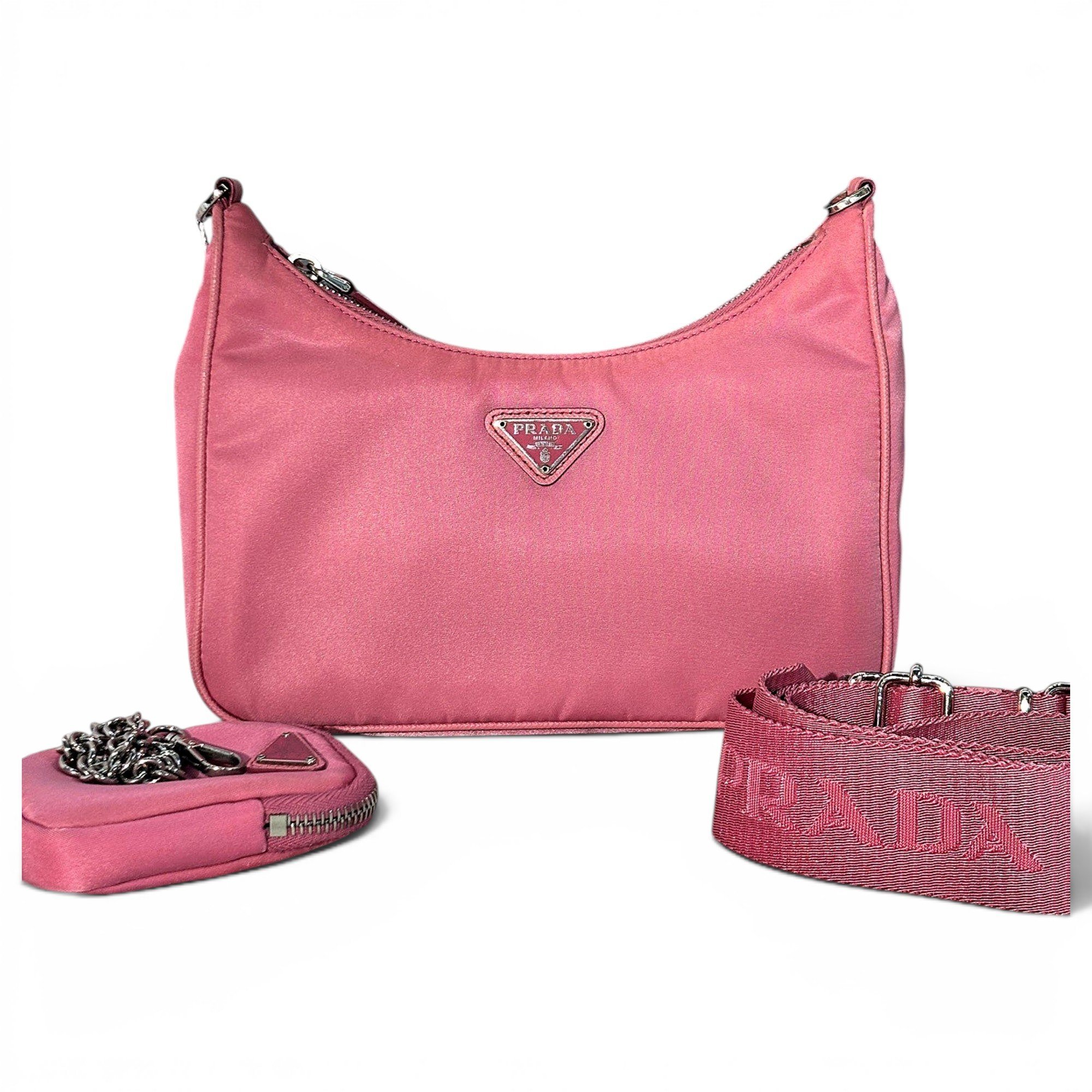 Re-Edition 2005 Zip leather handbag
