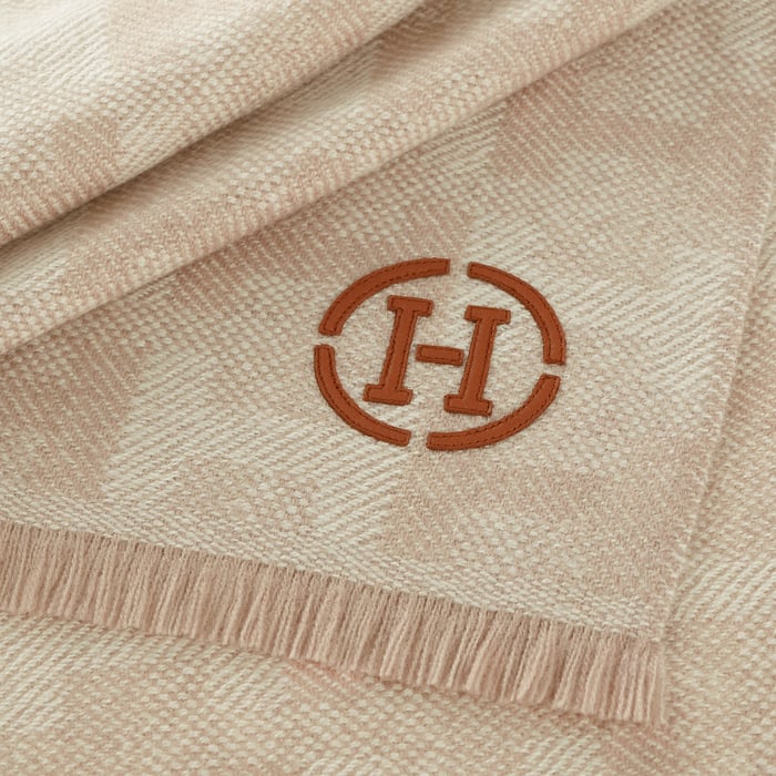 H Jacquard Muffler