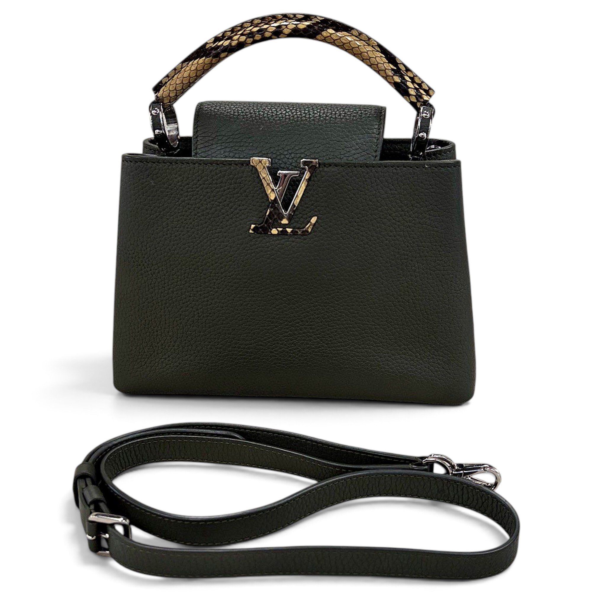 Capucines leather handbag
