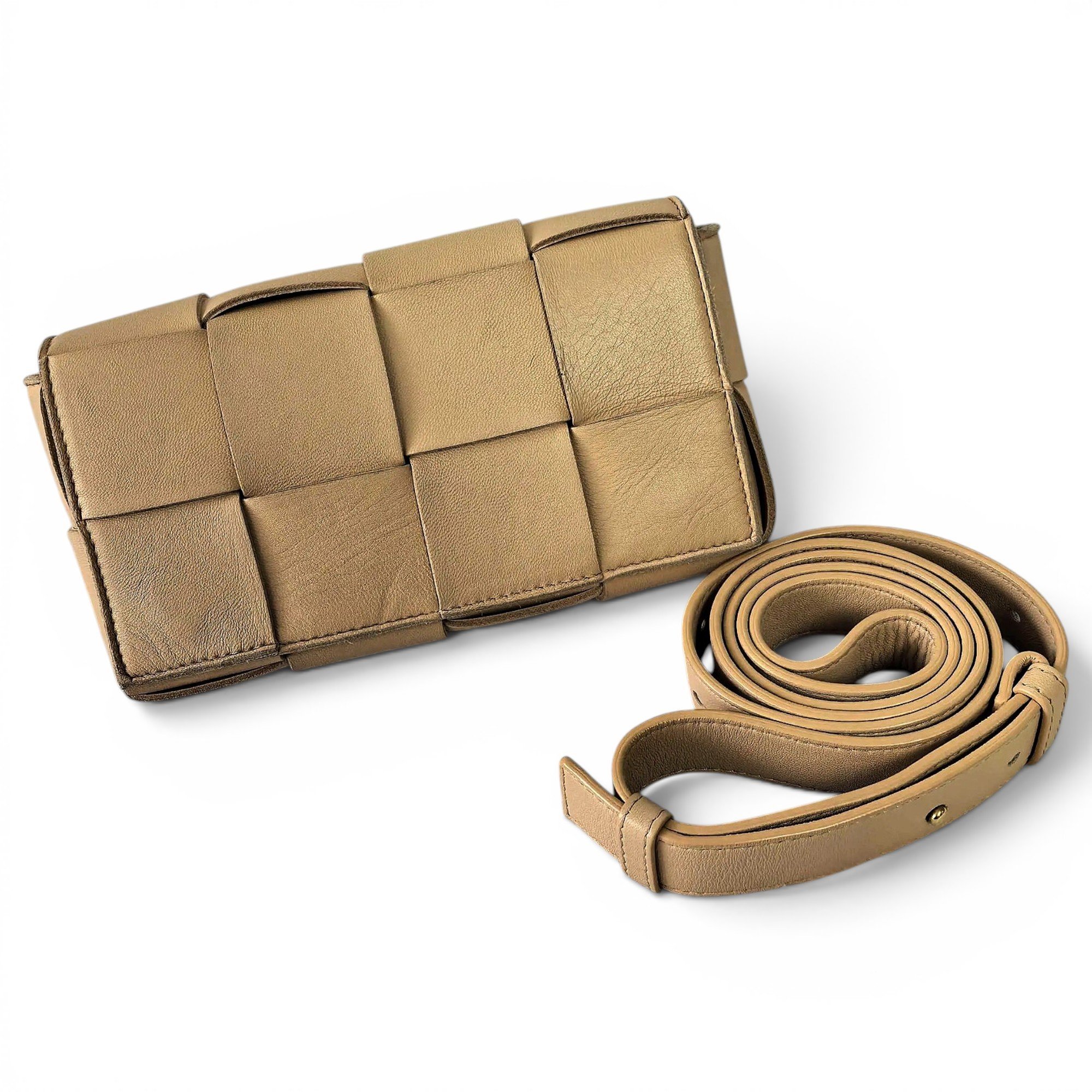 Cassette leather crossbody bag