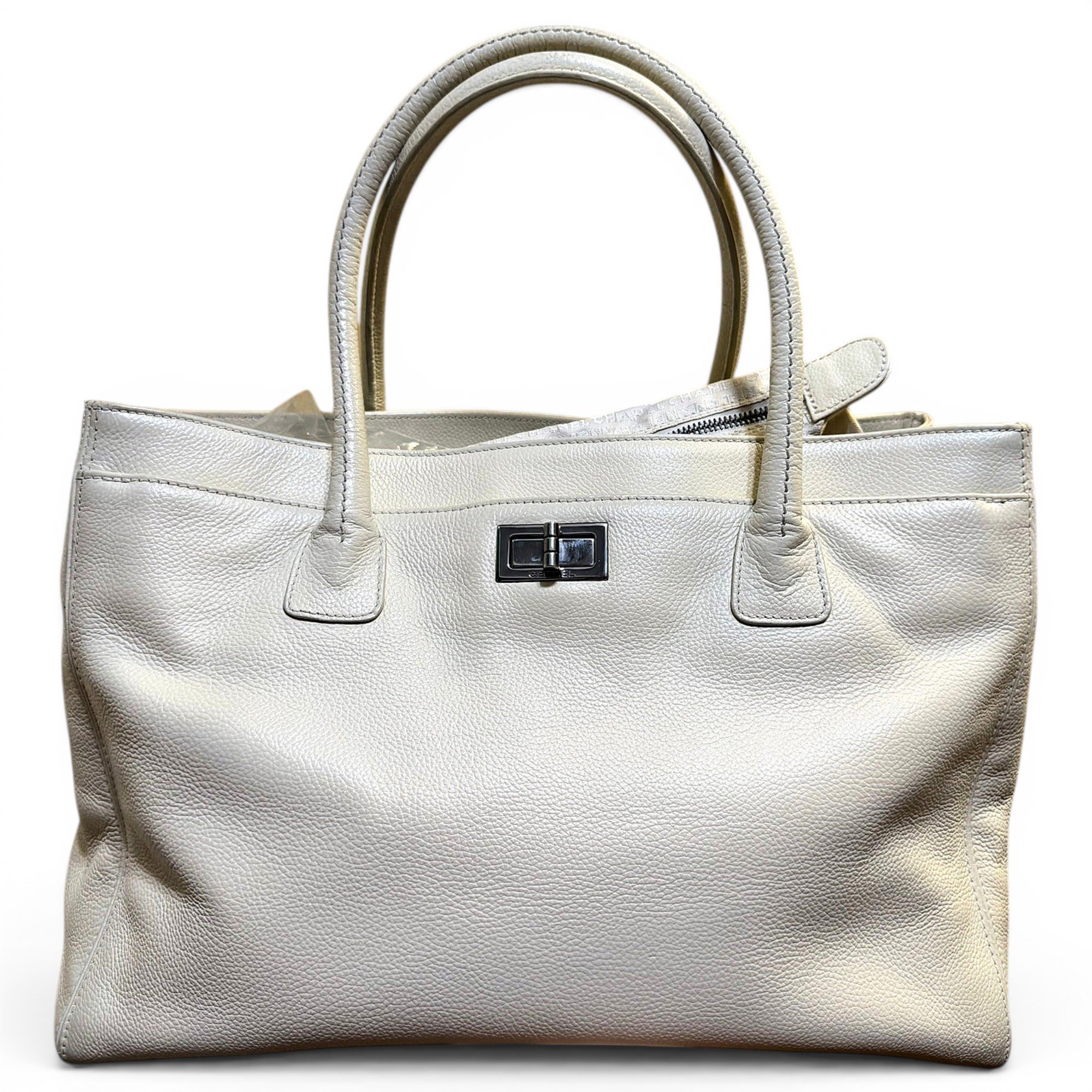 Executive leather tote