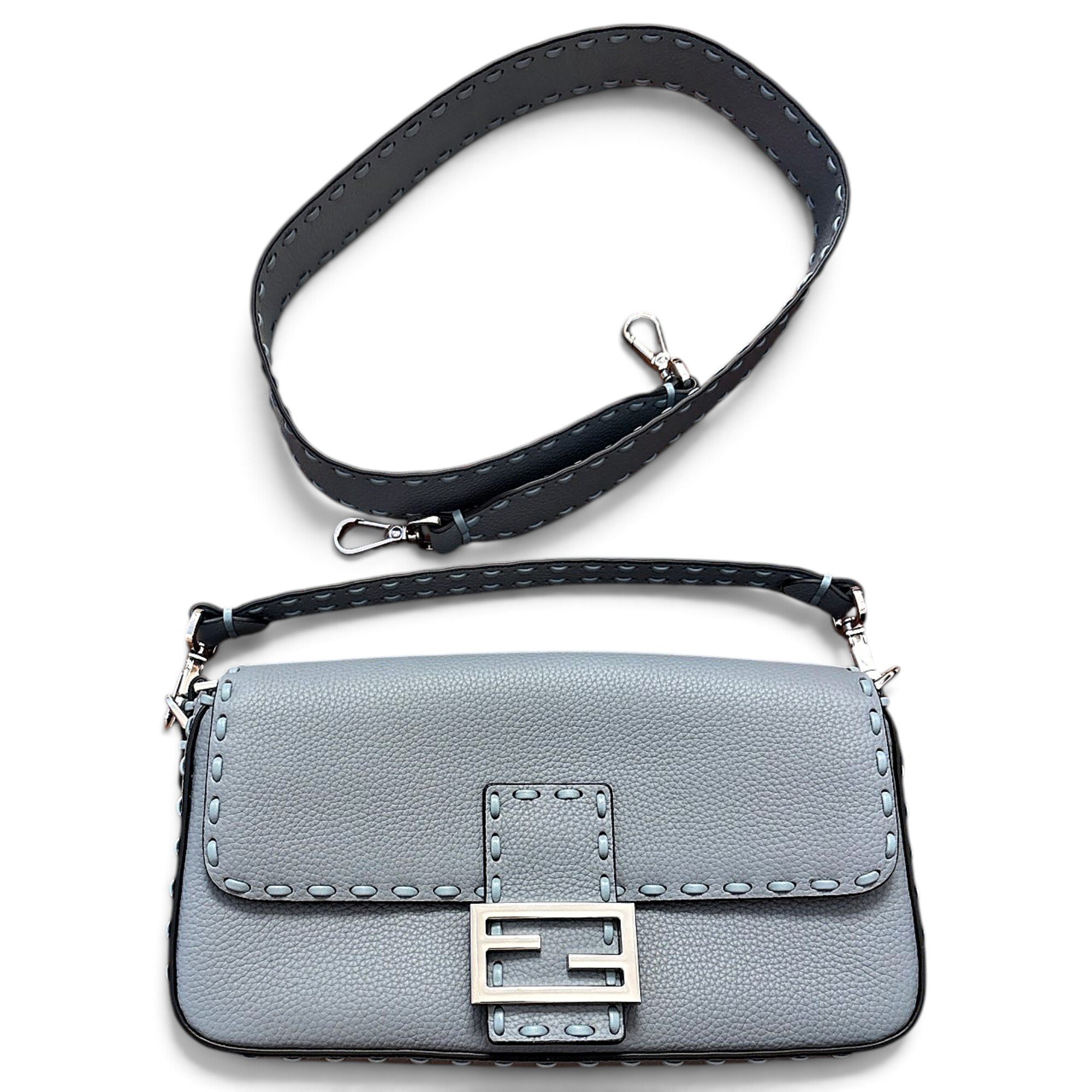 Baguette leather handbag