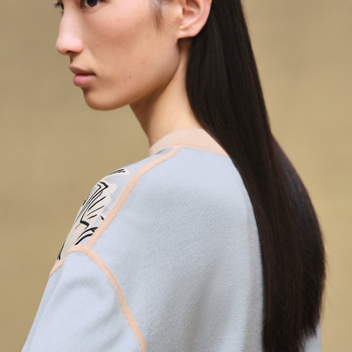 Gris Paruline "Ex-libris a Main Levee" Long-sleeve Twillaine Sweater