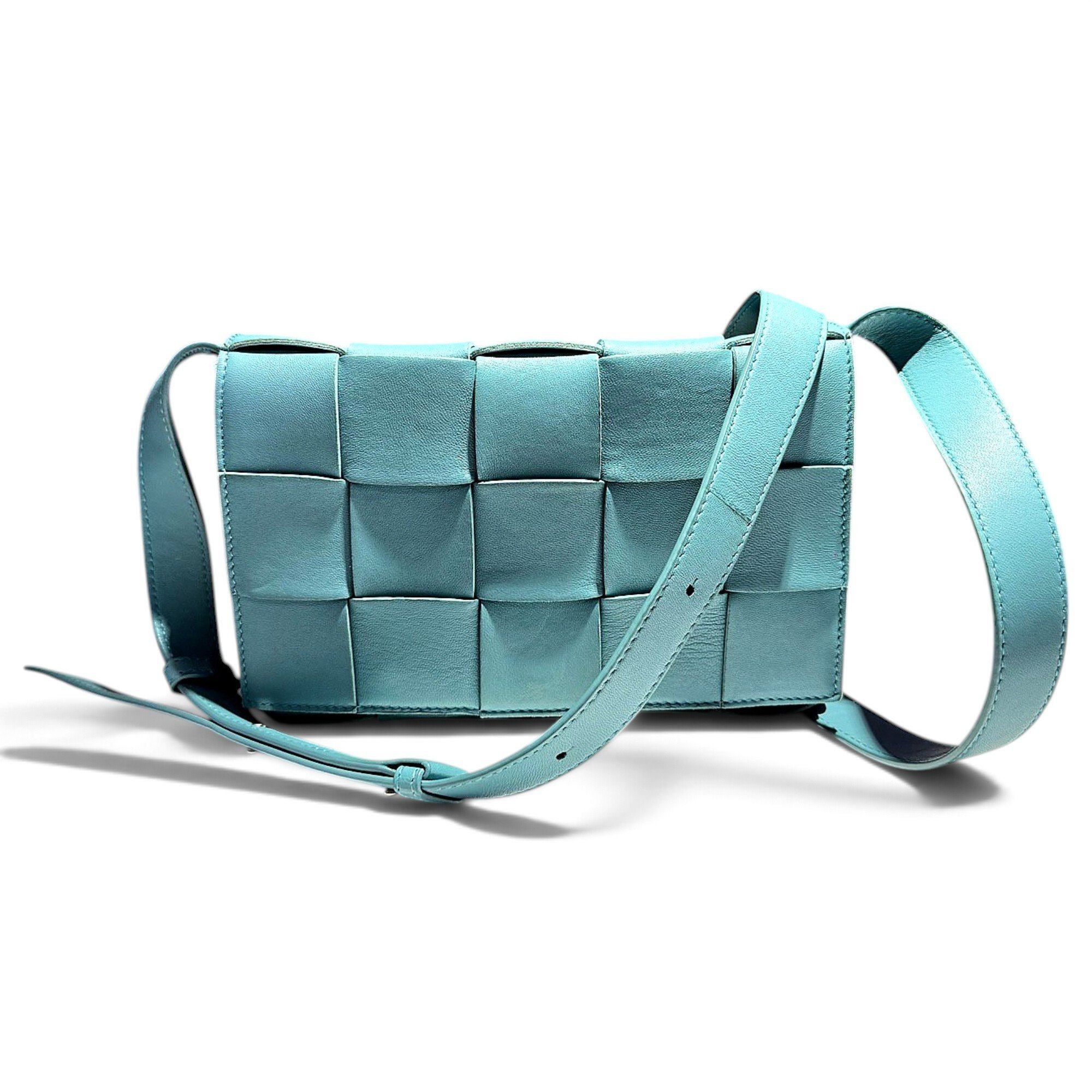 Cassette leather handbag