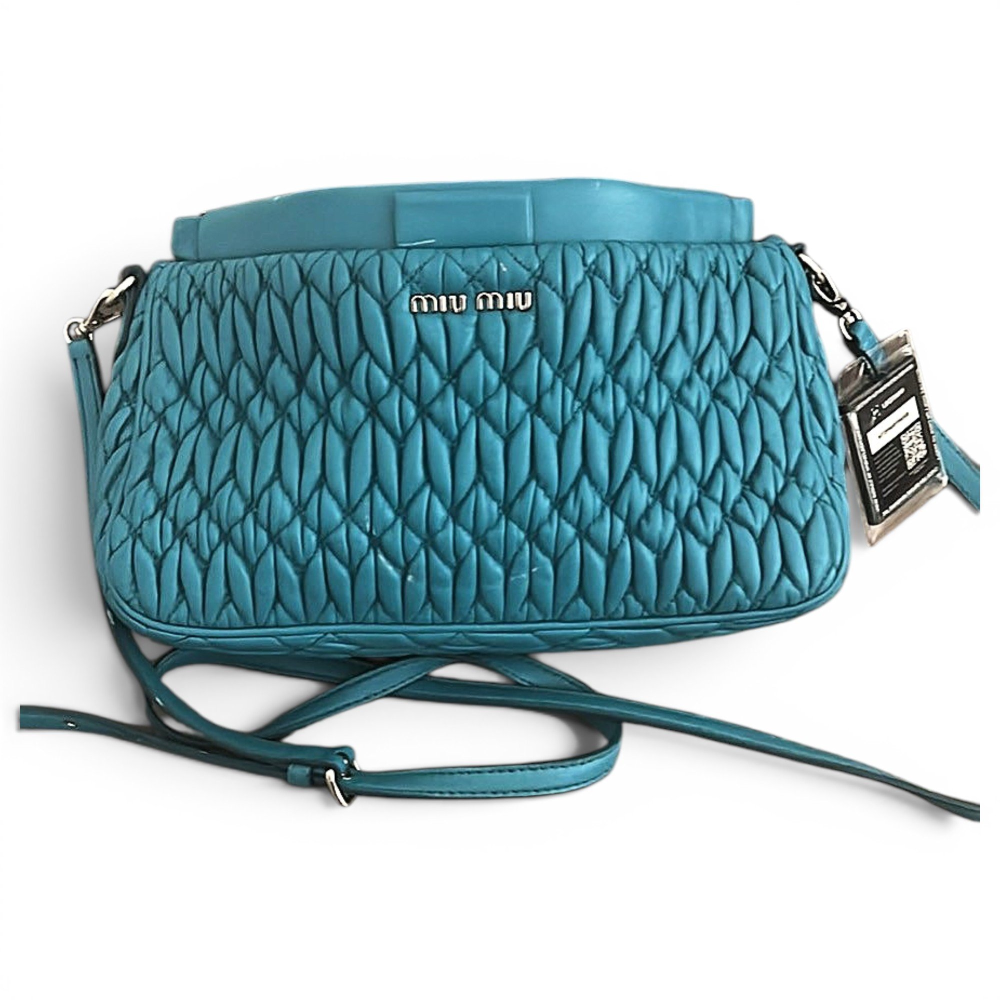 Matelassé leather handbag