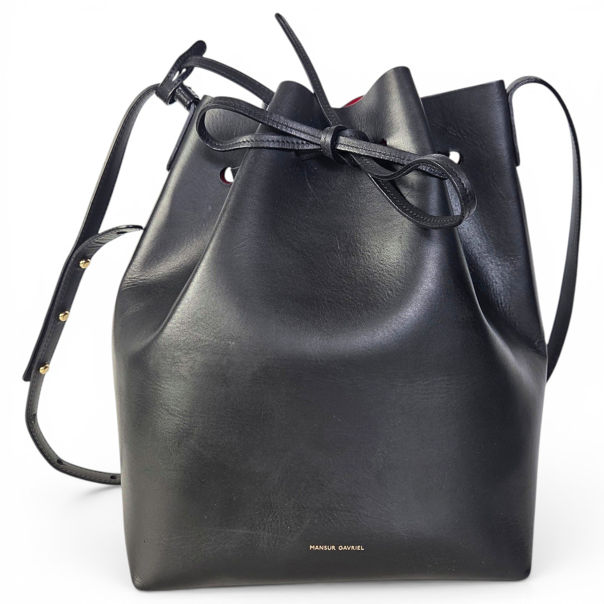 Bucket leather crossbody bag