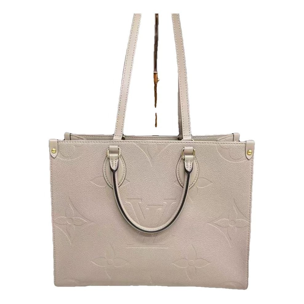 Onthego leather tote