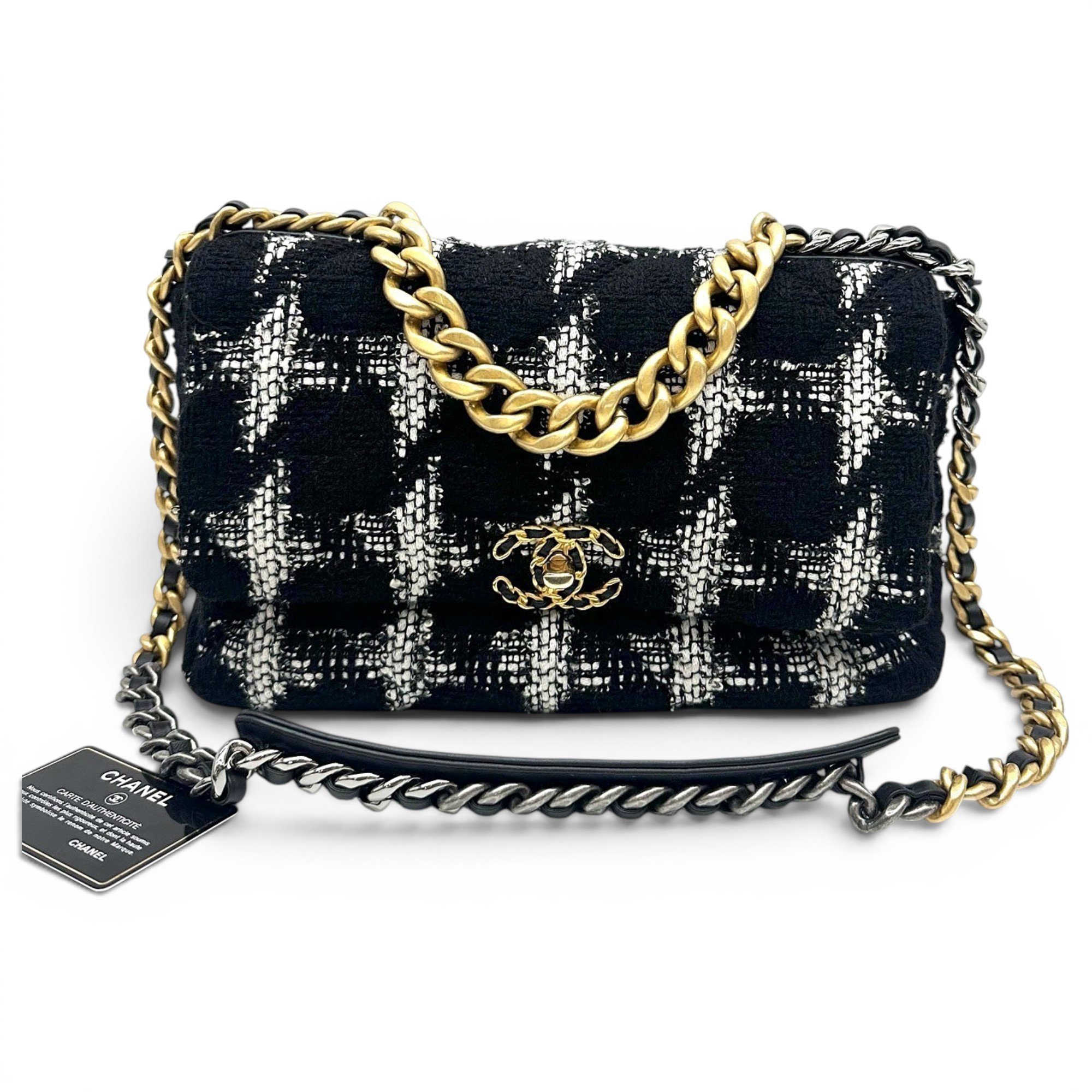 Chanel 19 tweed handbag