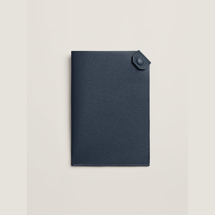 Bleu Océan Tarmac Passport Holder